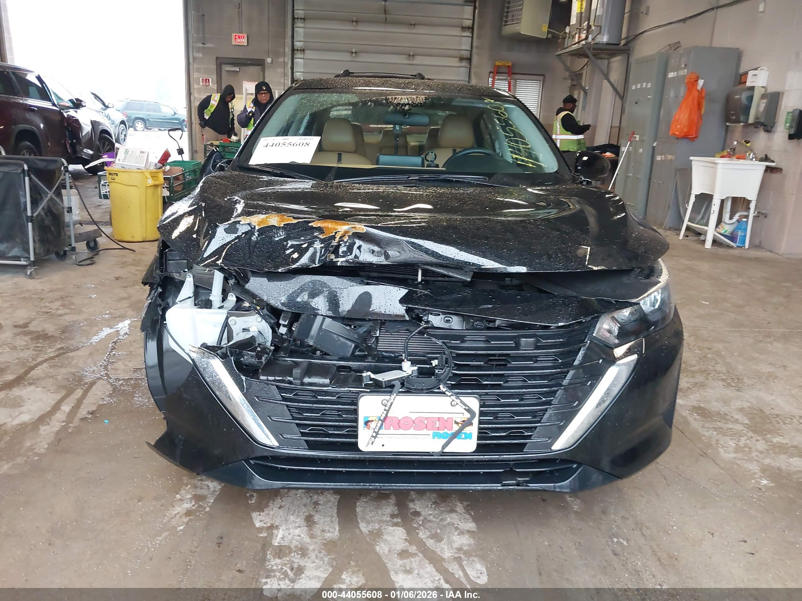 NISSAN SENTRA image 6