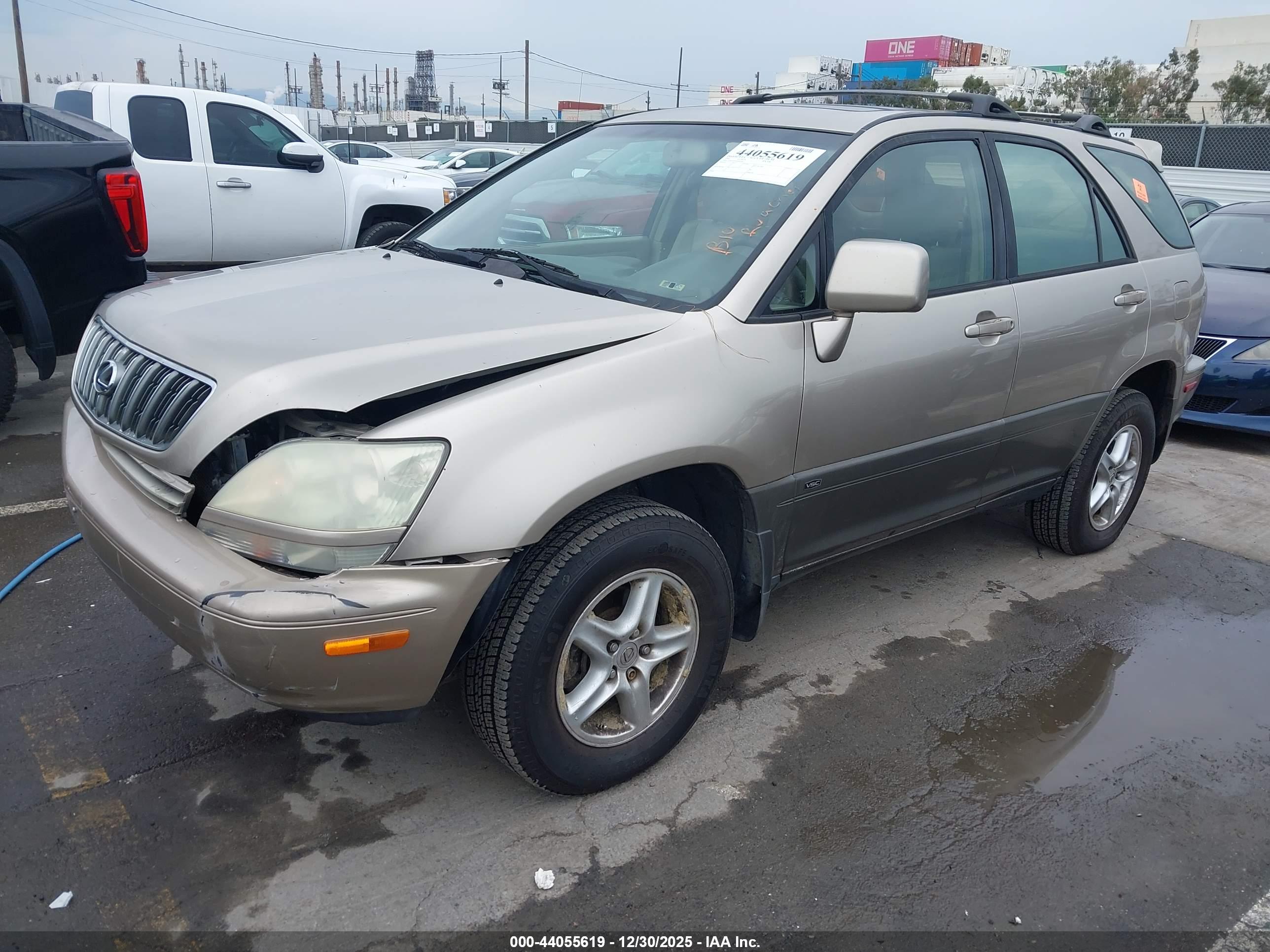 LEXUS RX image 2