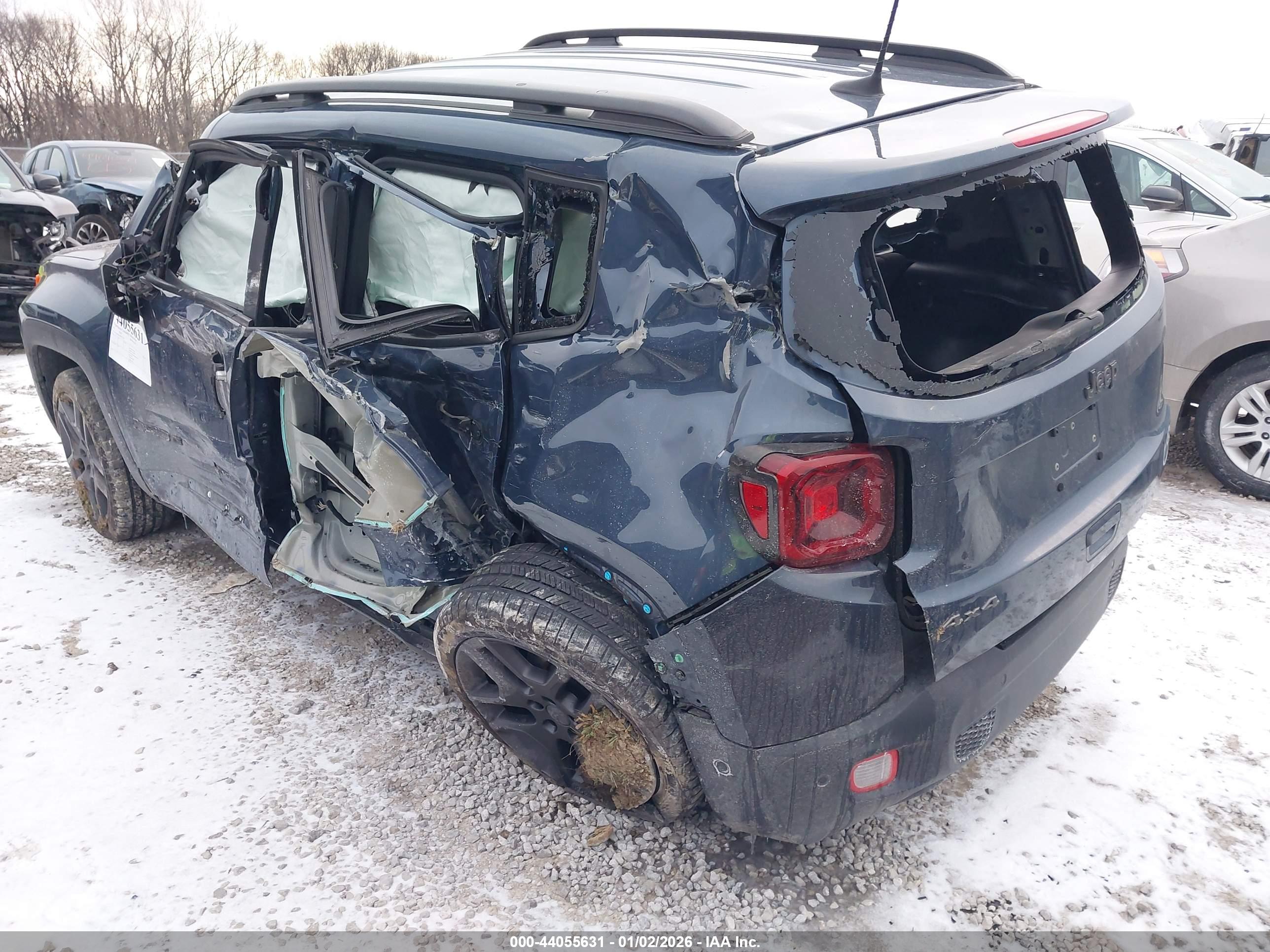 JEEP RENEGADE image 3