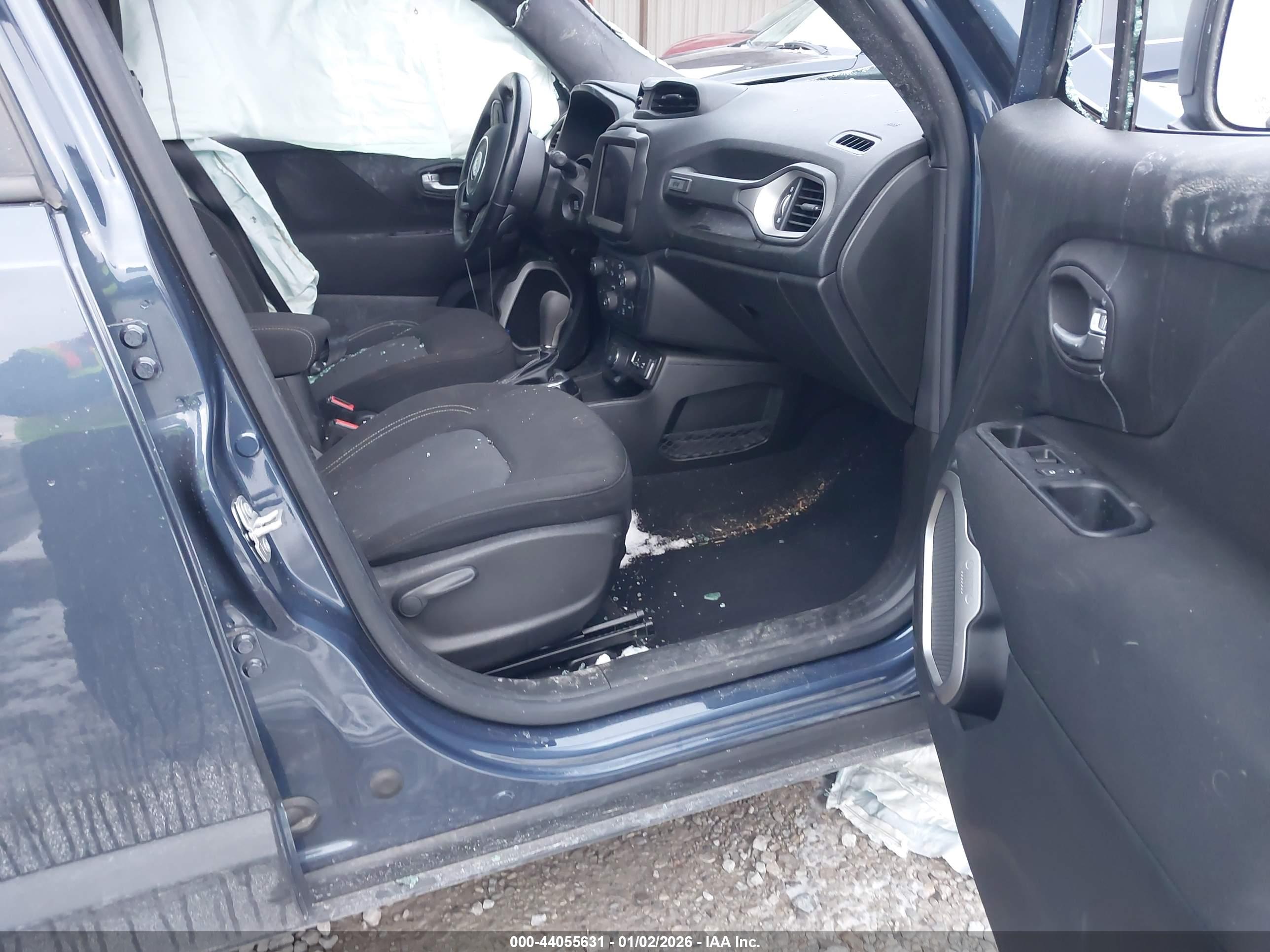 JEEP RENEGADE image 5