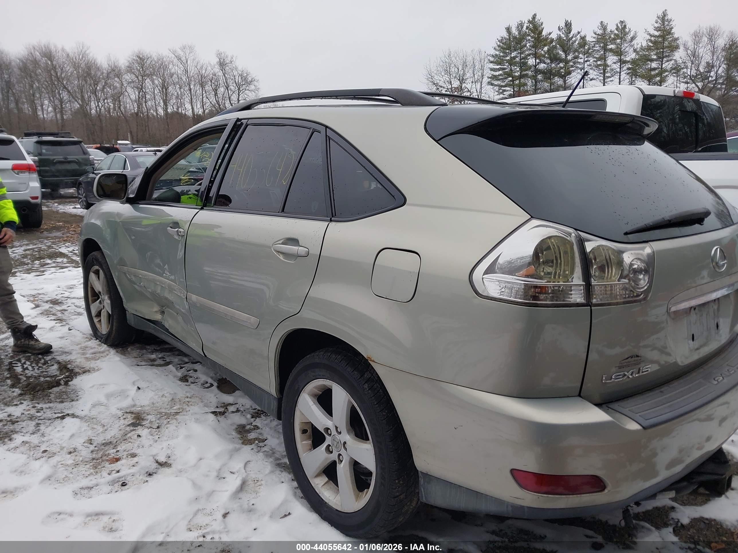 LEXUS RX image 3
