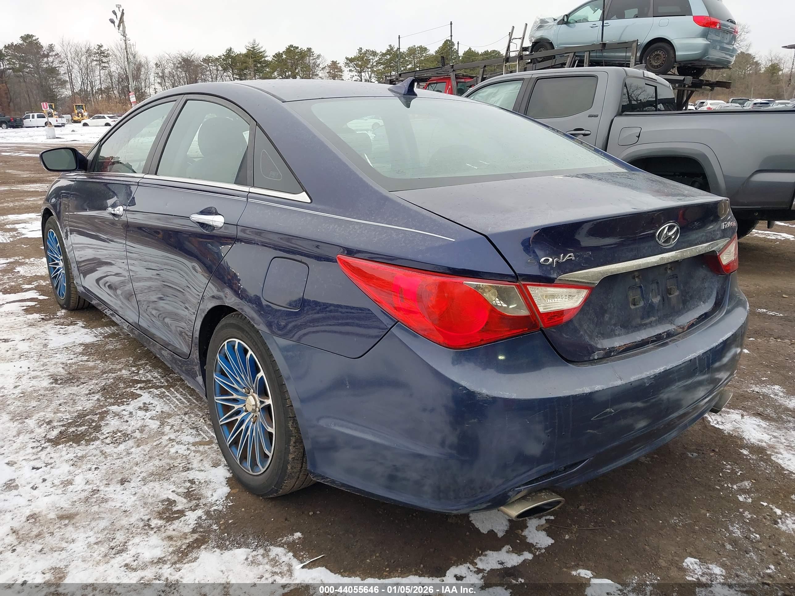 HYUNDAI SONATA image 3