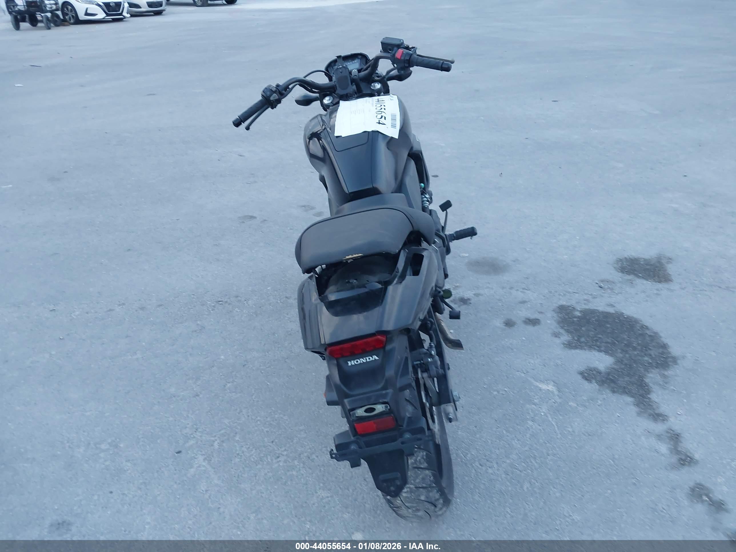 HONDA CTX700 image 6