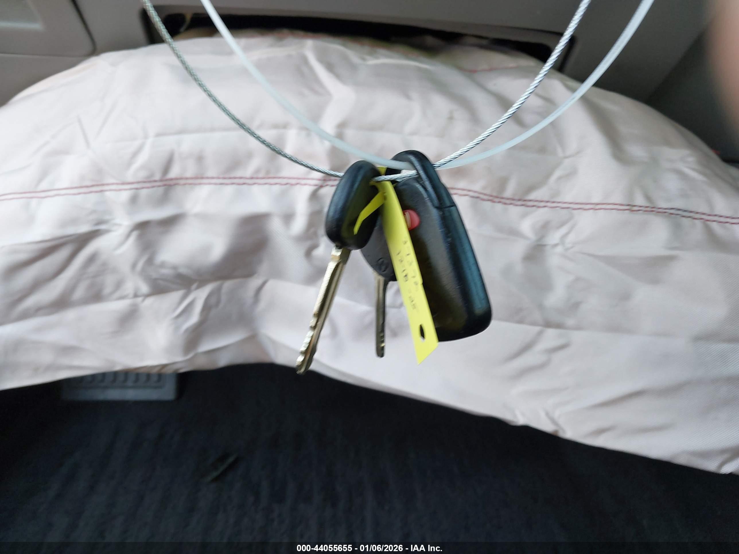 HYUNDAI ELANTRA image 11