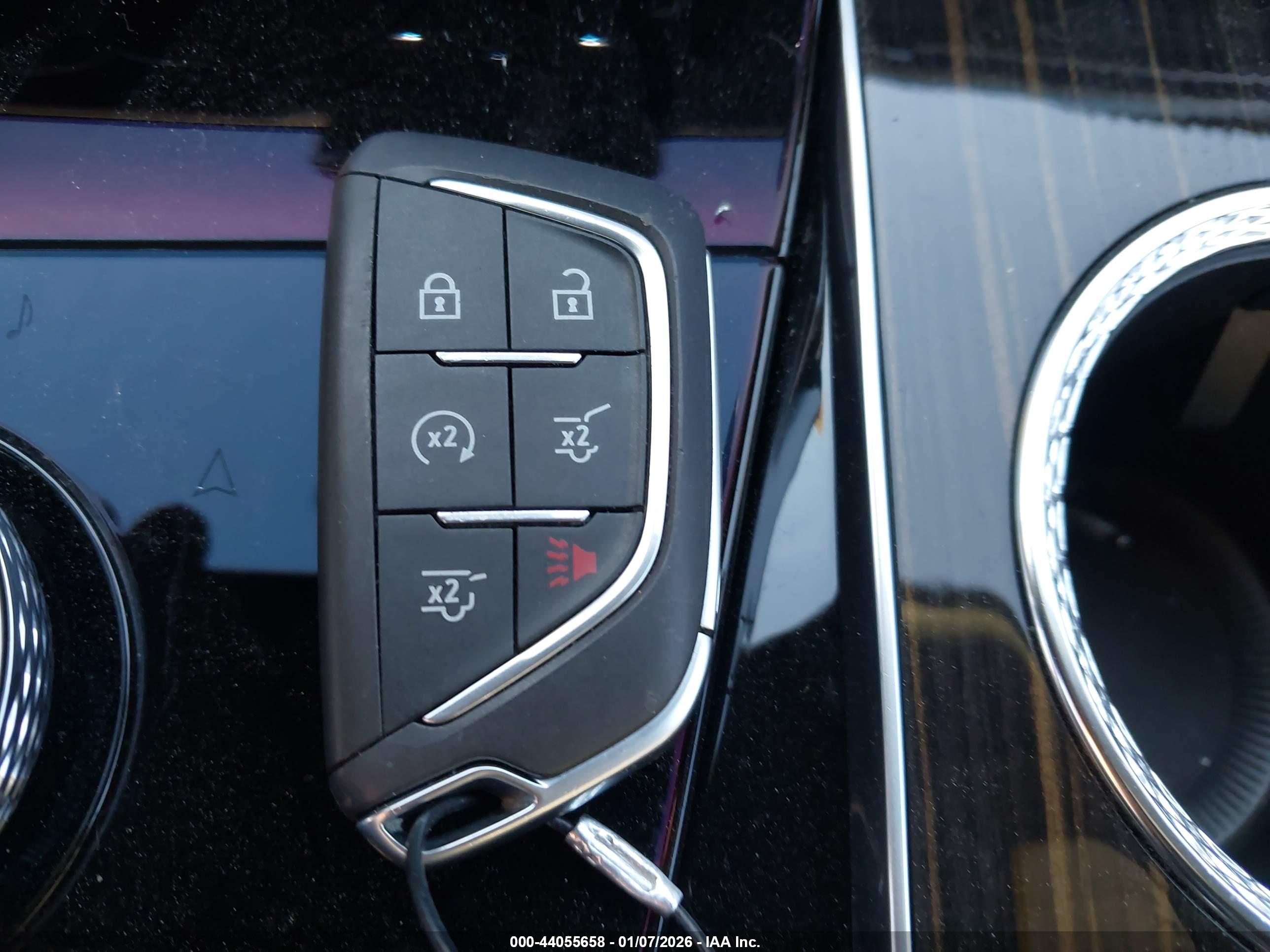 CADILLAC ESCALADE image 11
