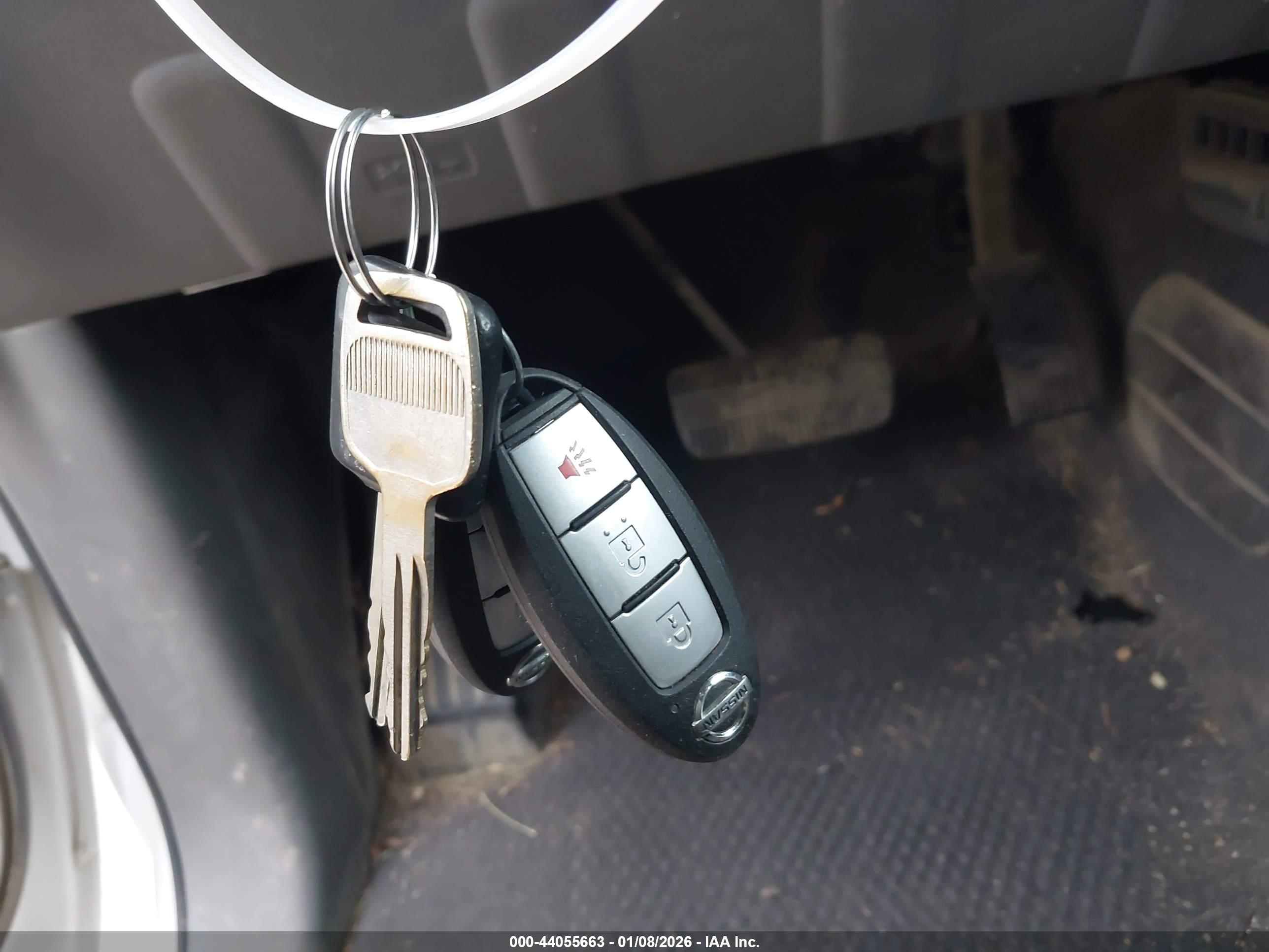 NISSAN FRONTIER image 11