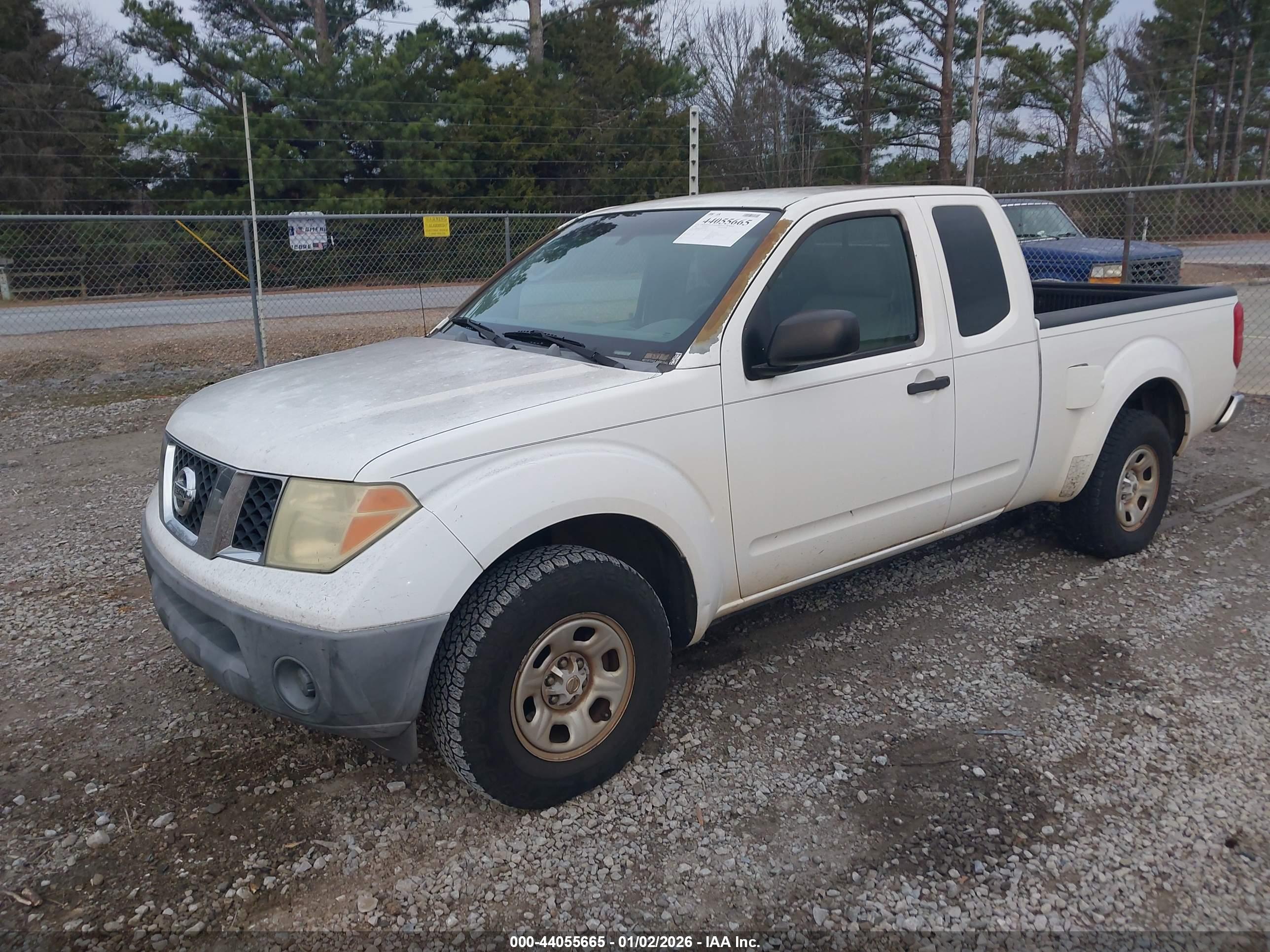NISSAN FRONTIER image 2
