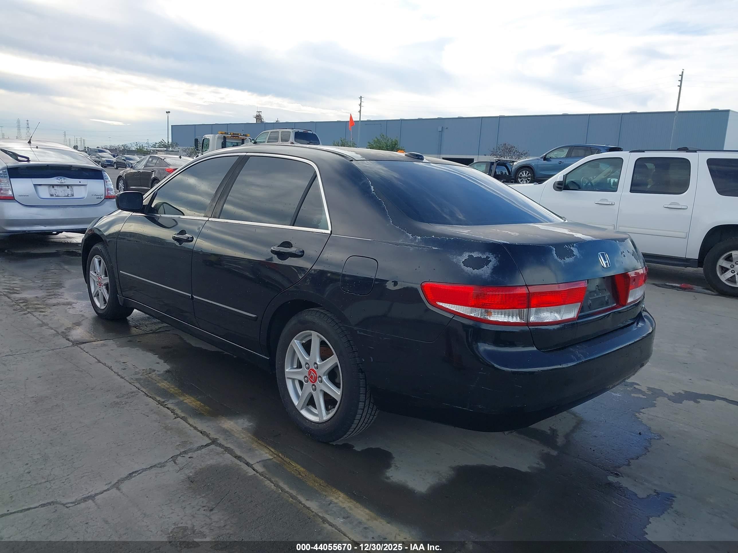 HONDA ACCORD image 3