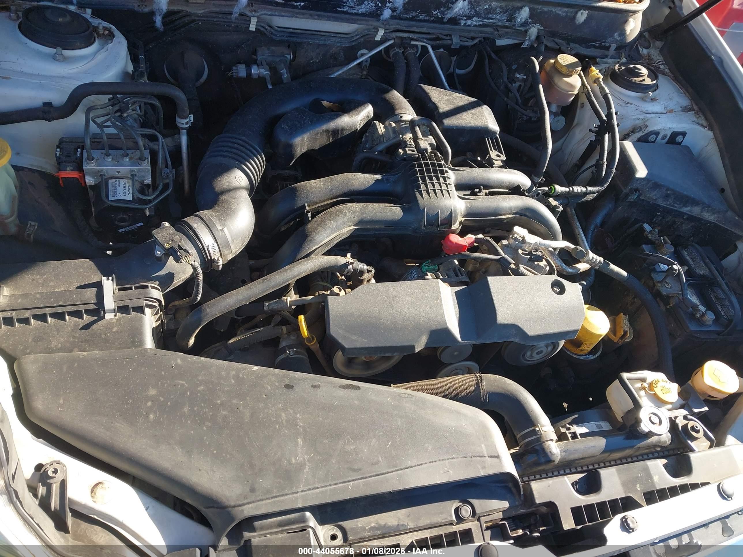 SUBARU OUTBACK image 10