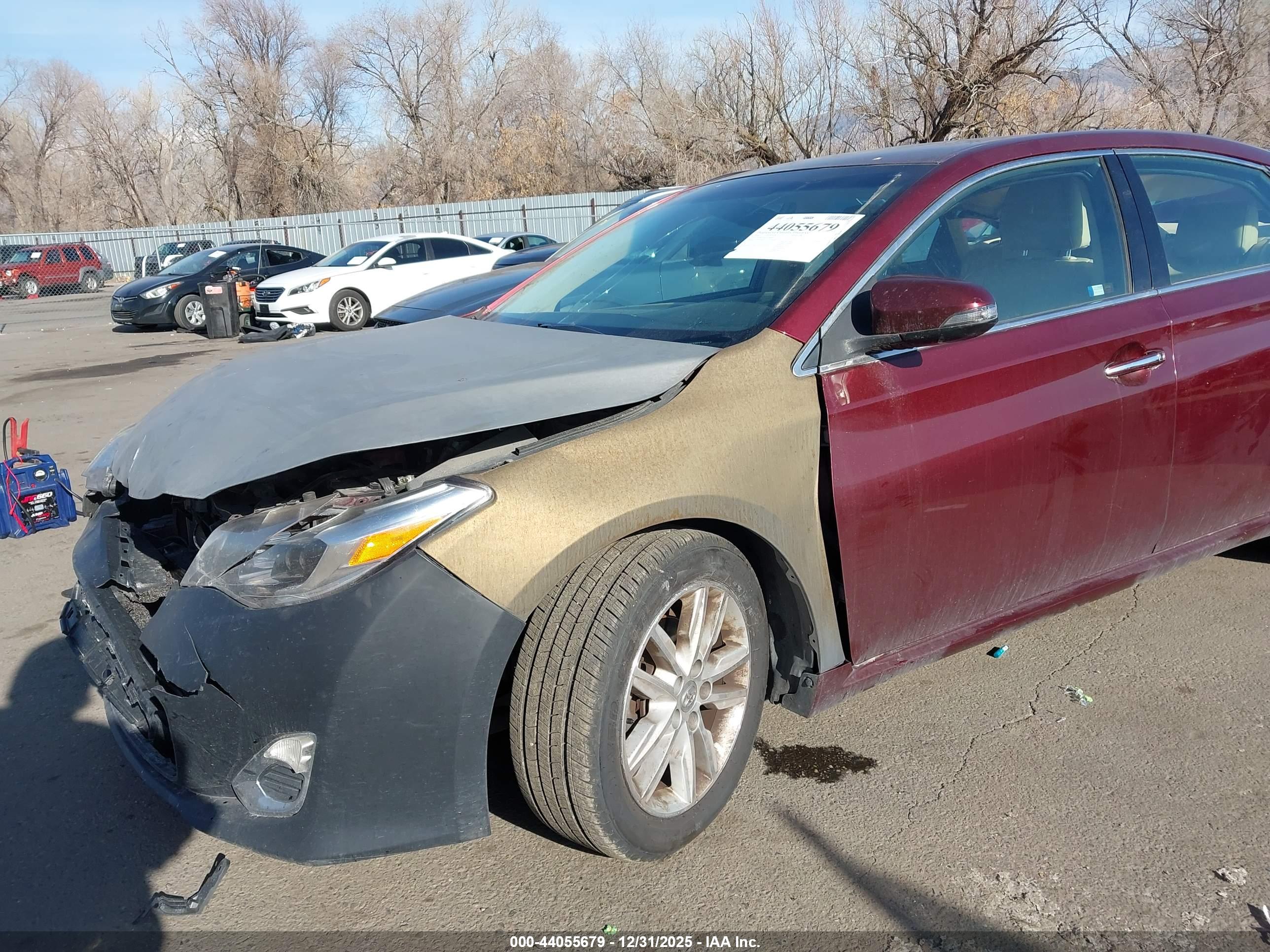 TOYOTA AVALON image 6