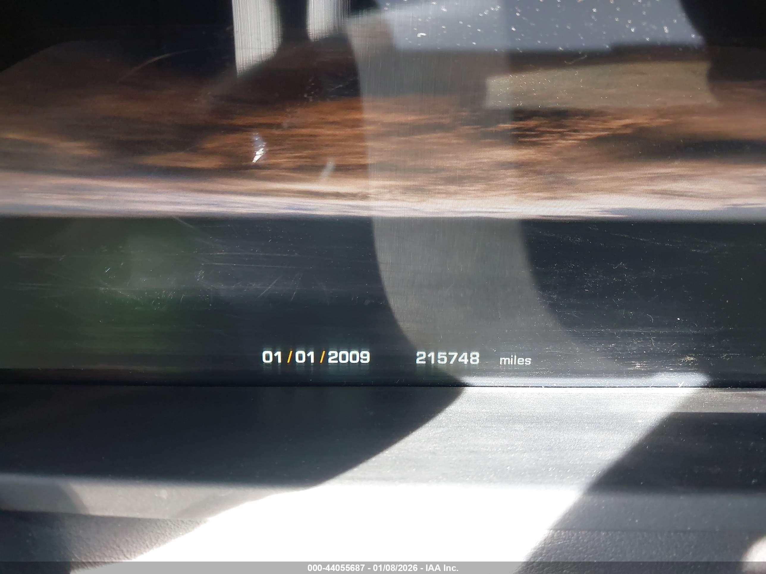 LAND ROVER image 7