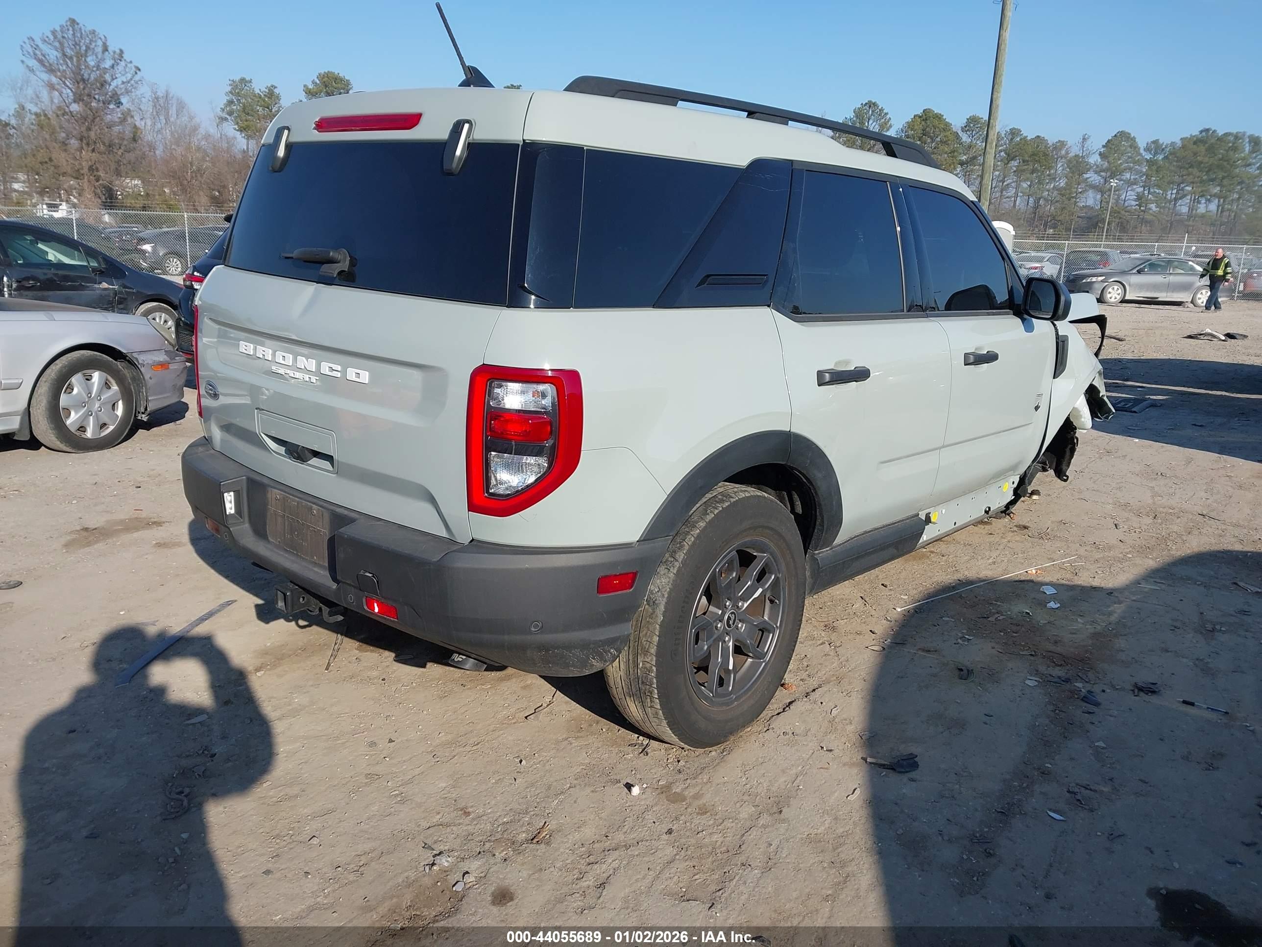 FORD BRONCO image 4