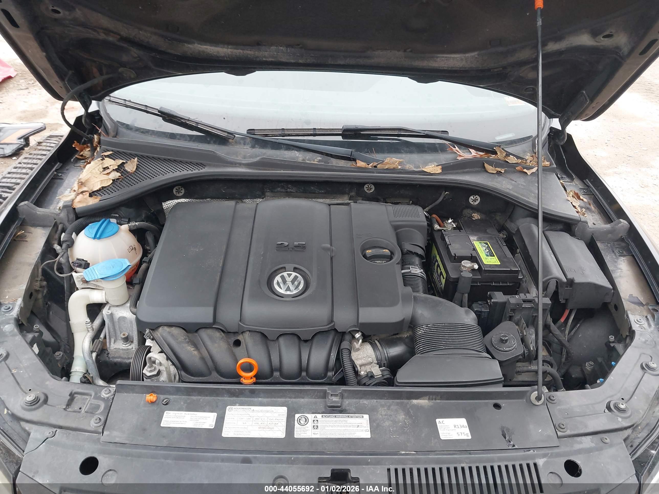 VOLKSWAGEN PASSAT image 10