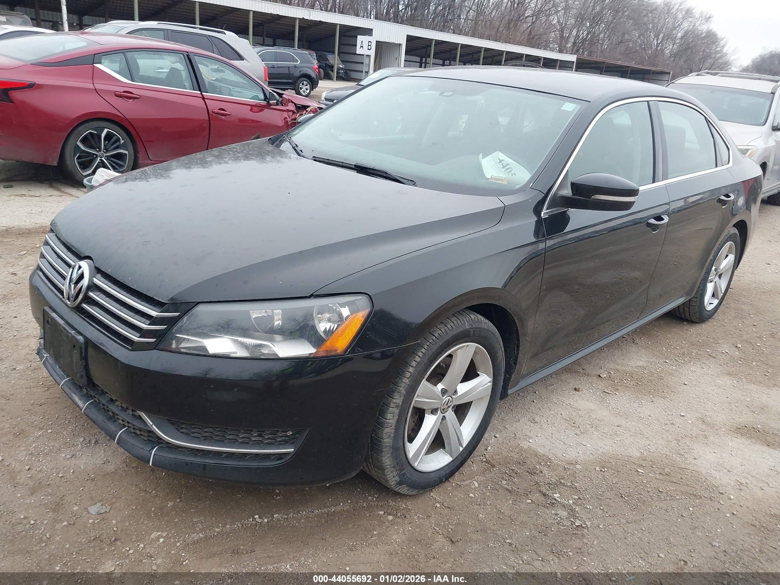 VOLKSWAGEN PASSAT image 2