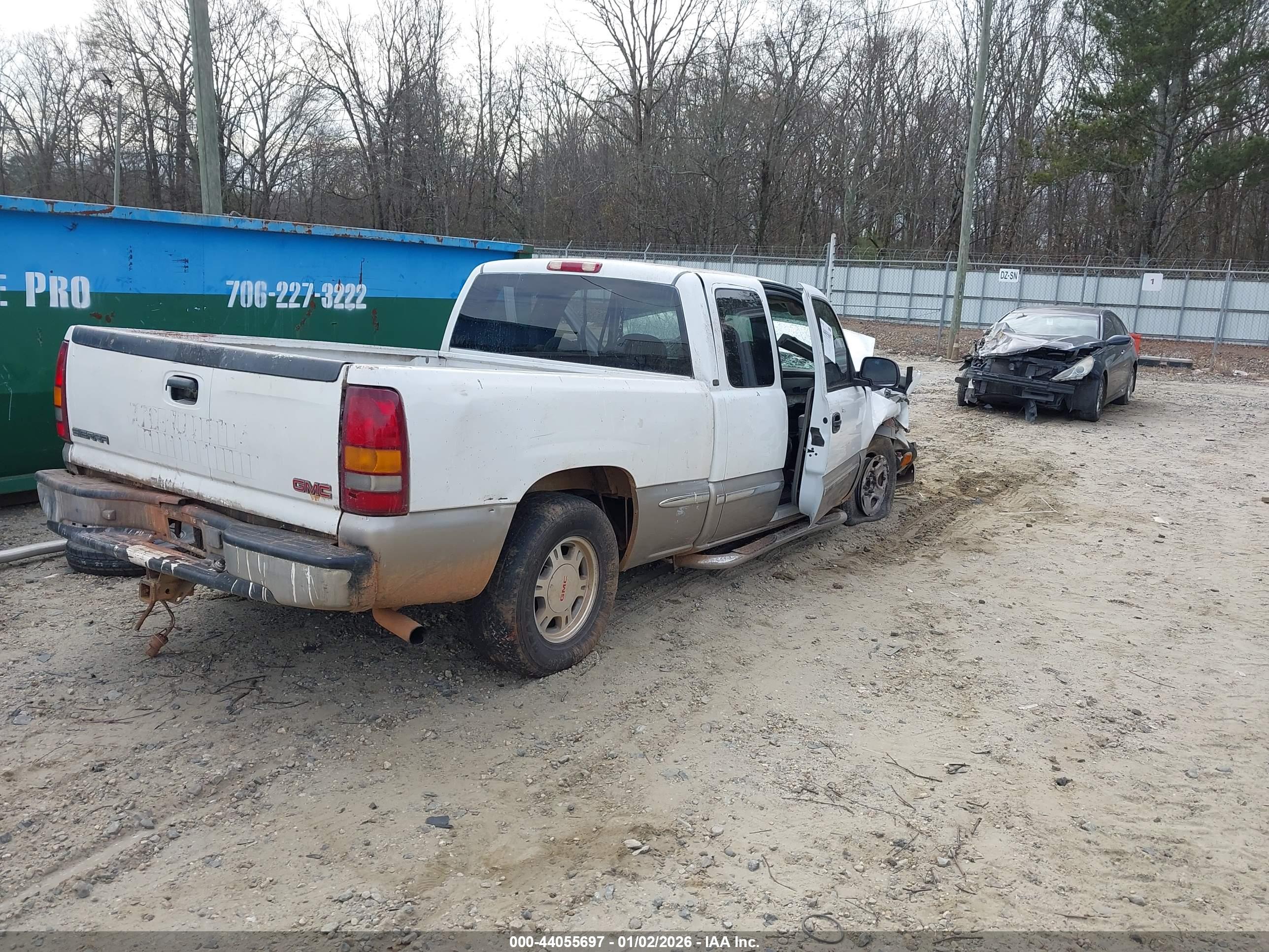 GMC SIERRA image 4