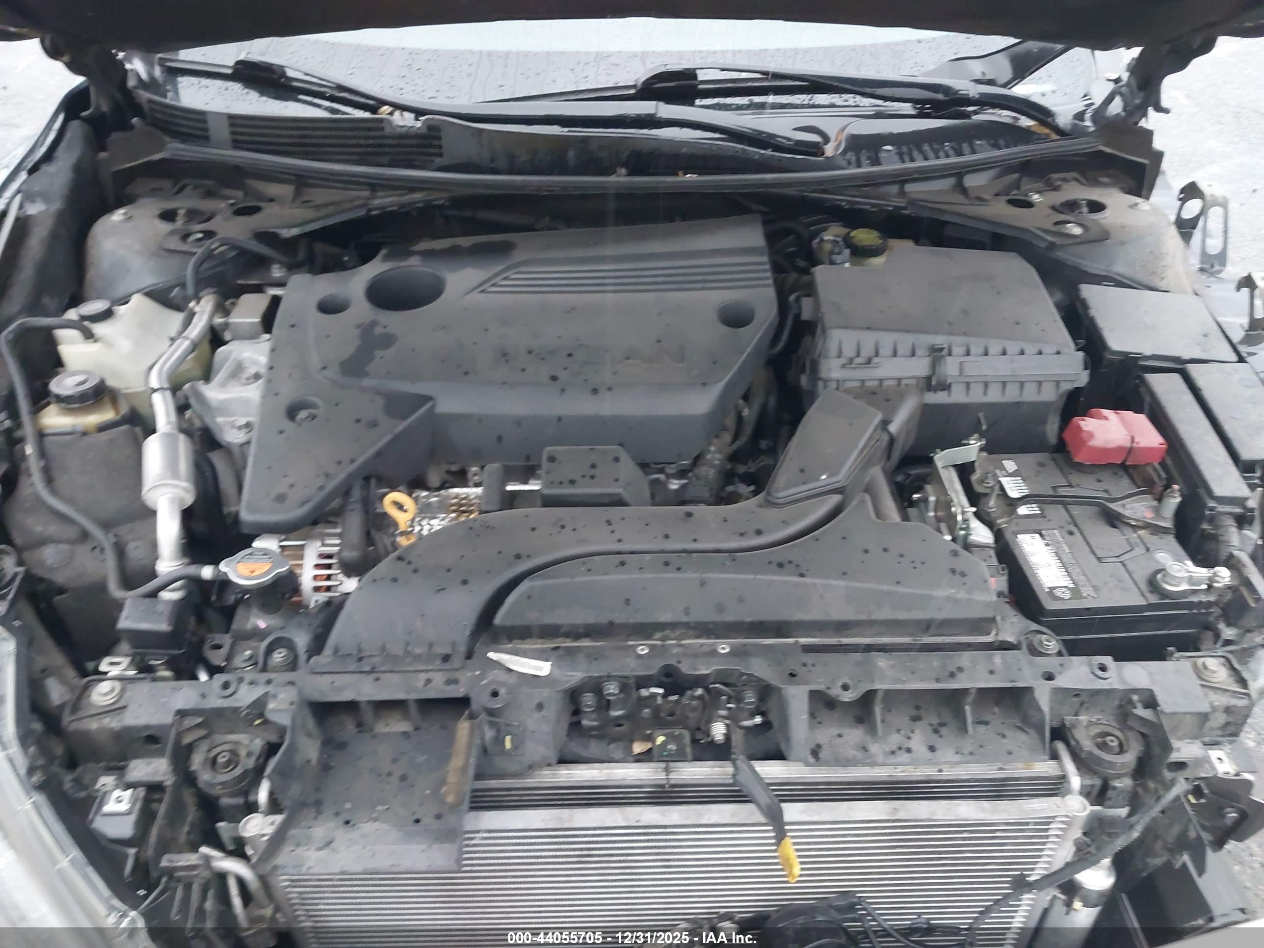 NISSAN ALTIMA image 10