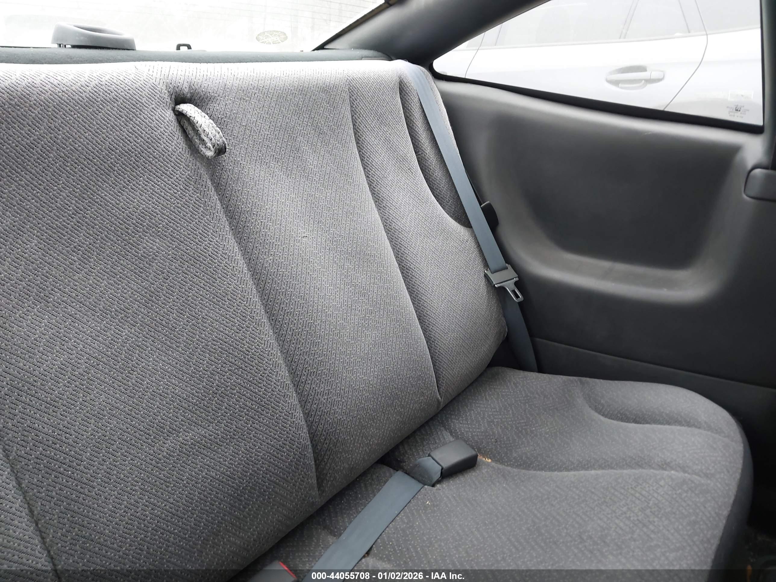 CHEVROLET CAVALIER image 8