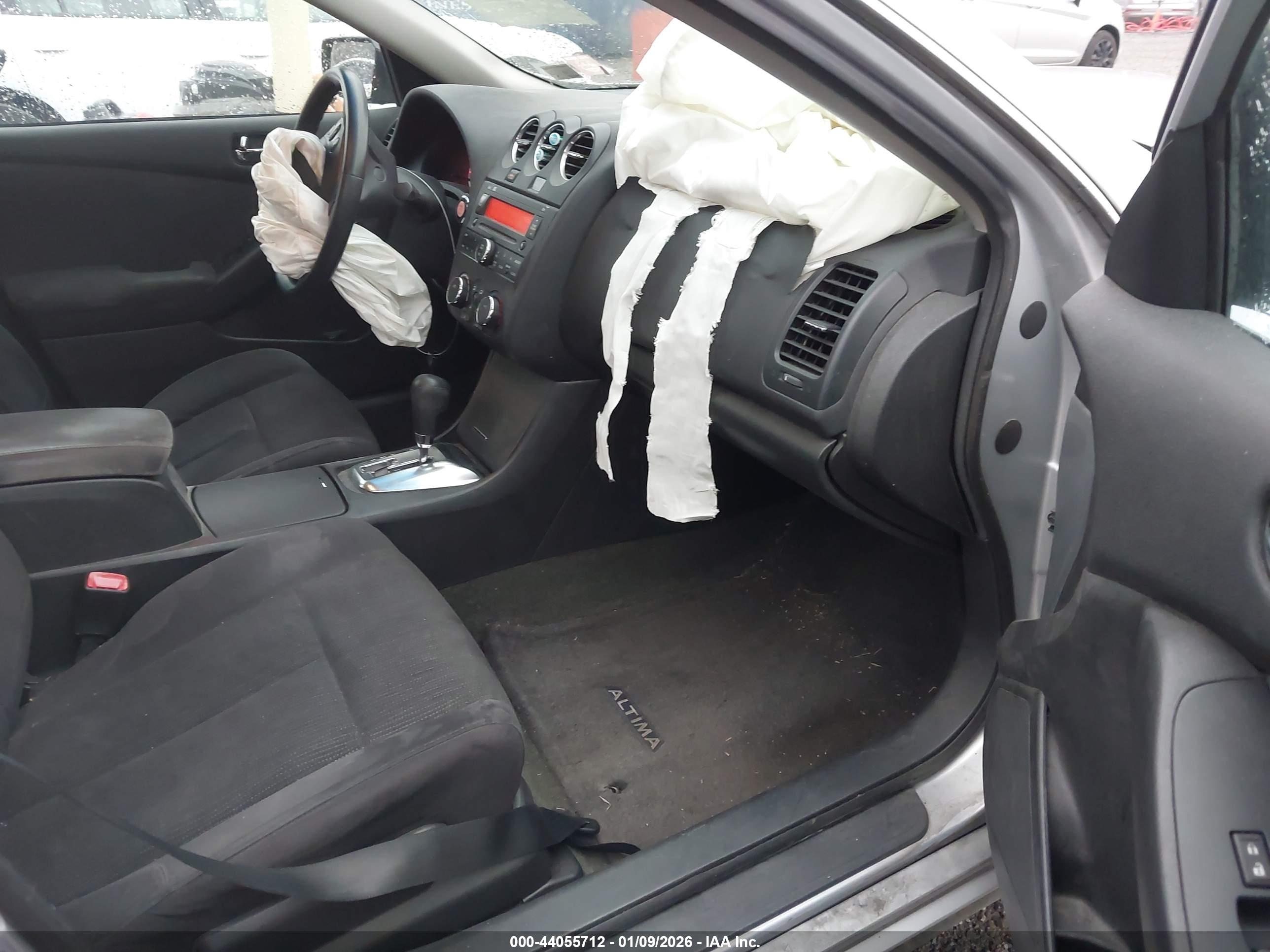 NISSAN ALTIMA image 5