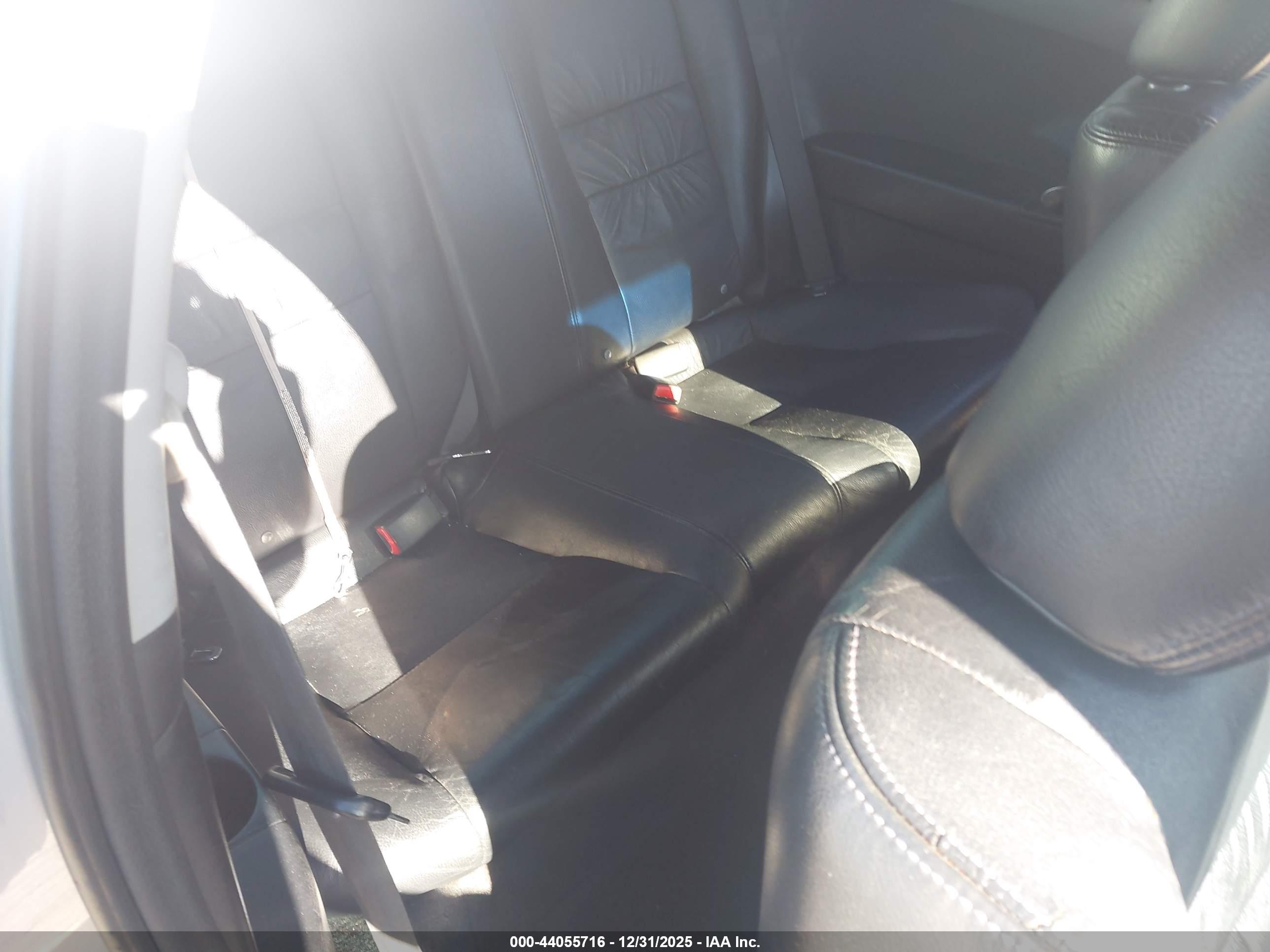 HONDA ACCORD image 8