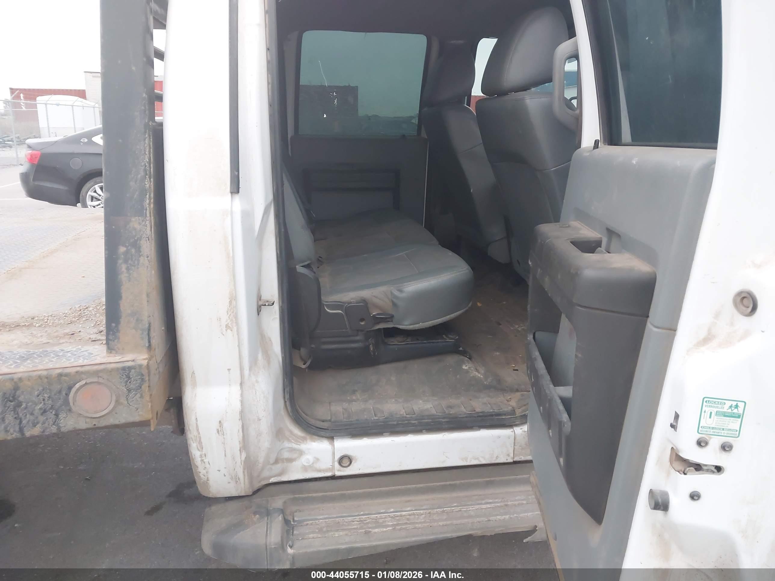 FORD F-350 image 8