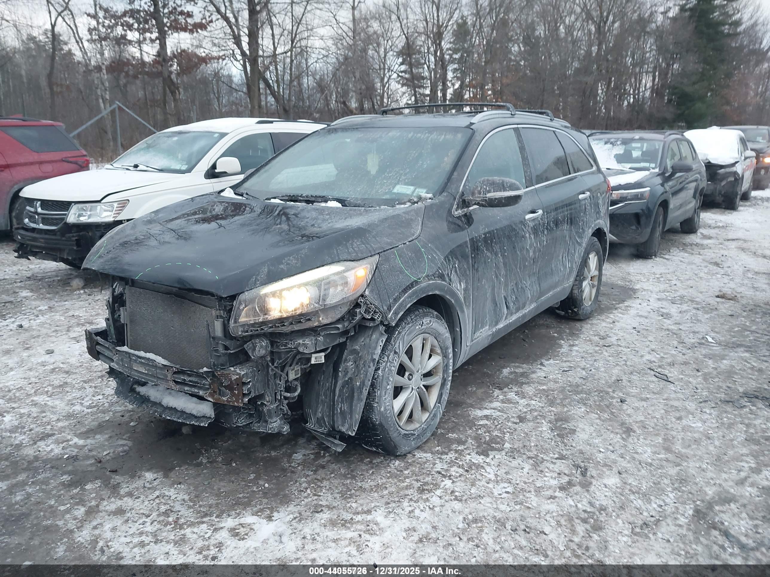 KIA SORENTO image 2