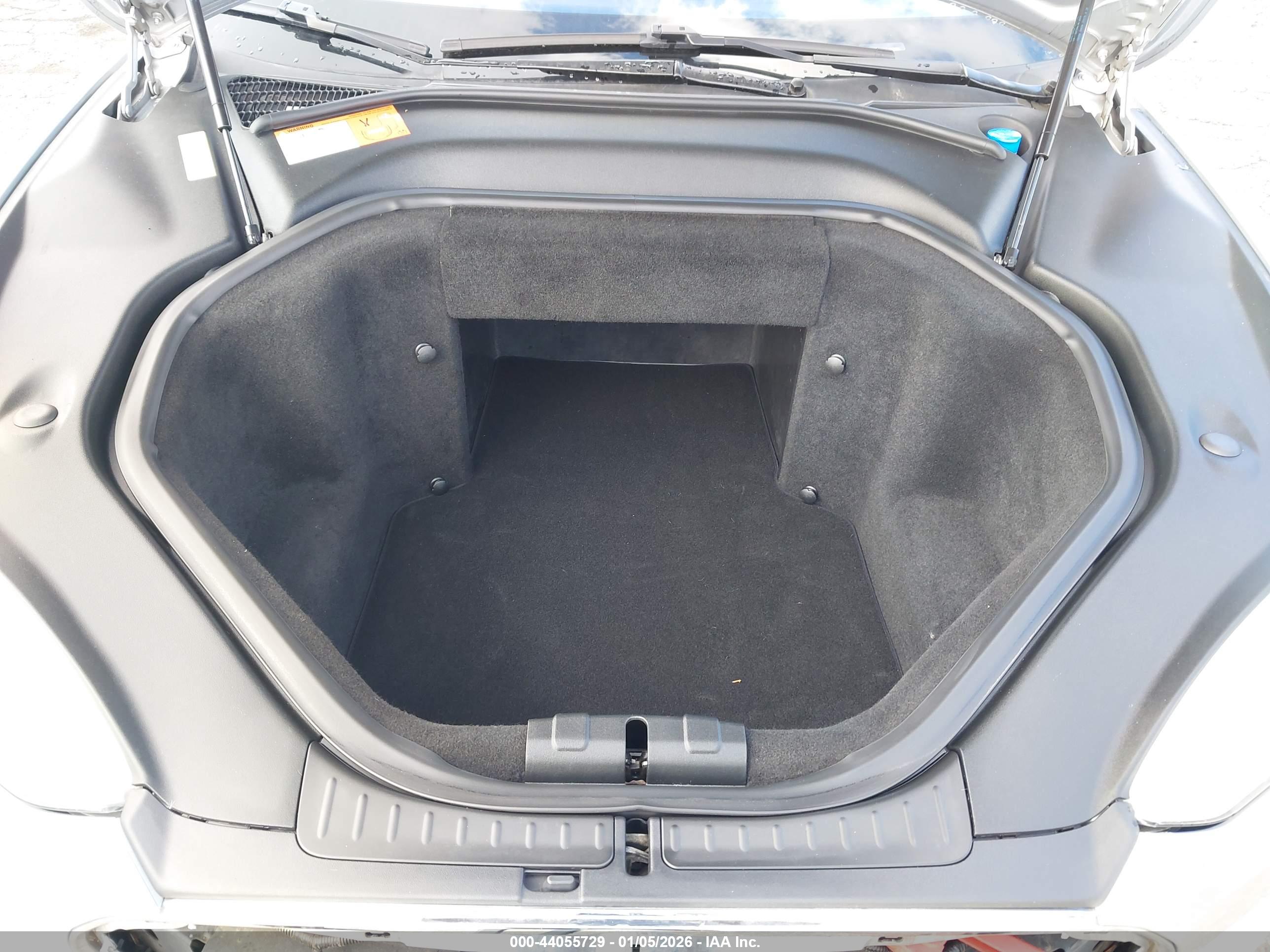 TESLA MODEL image 10