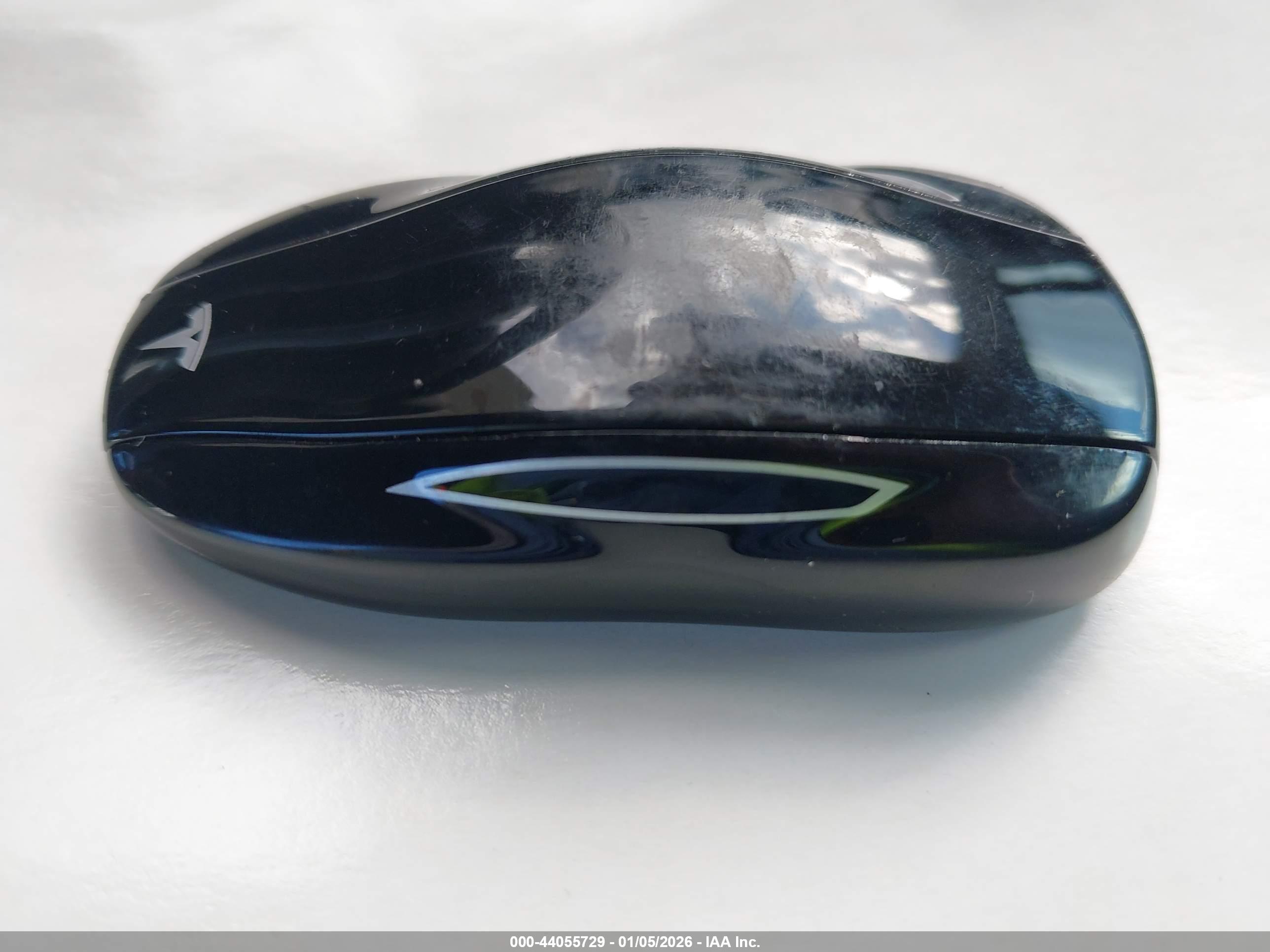 TESLA MODEL image 11