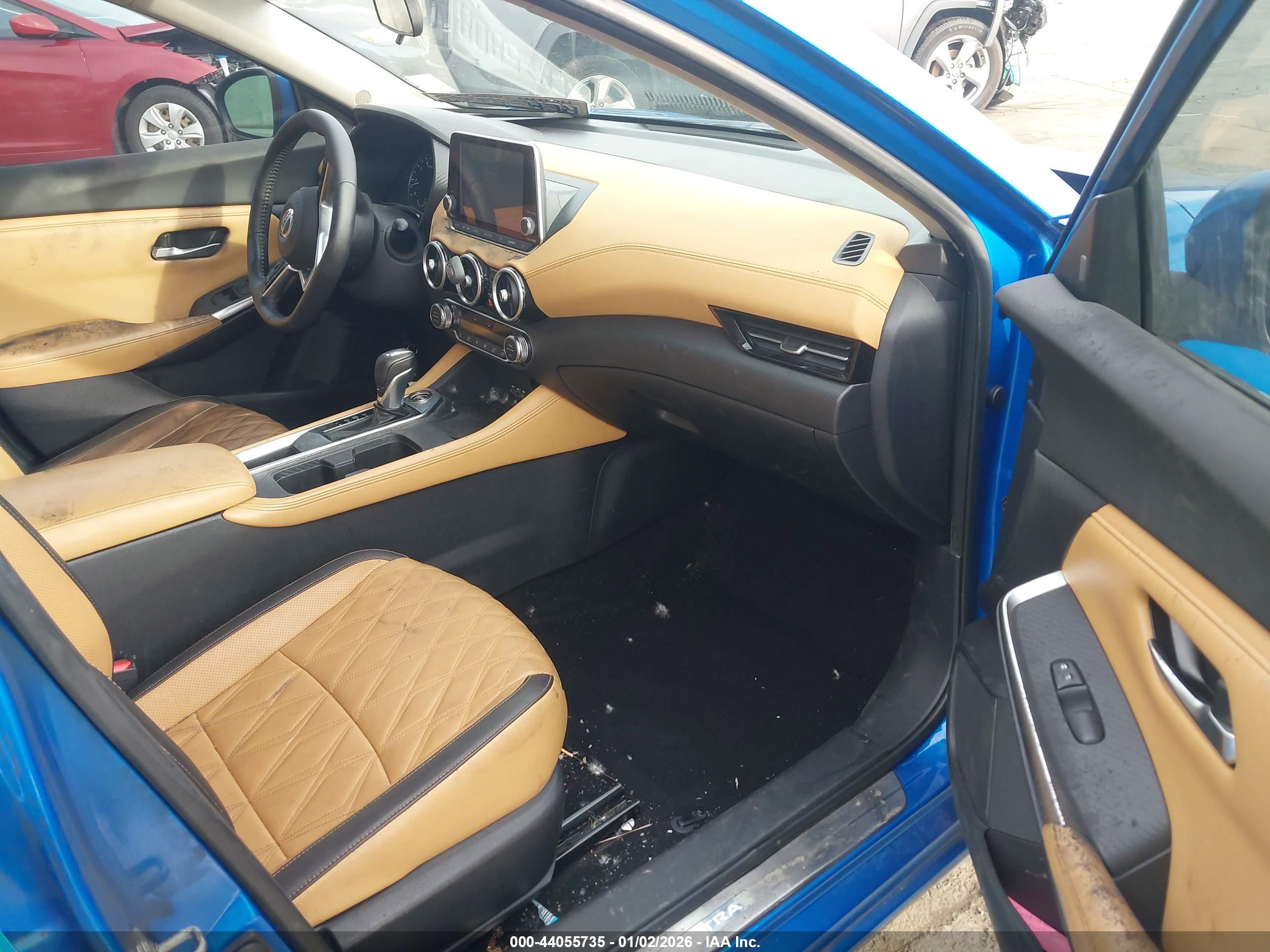 NISSAN SENTRA image 5