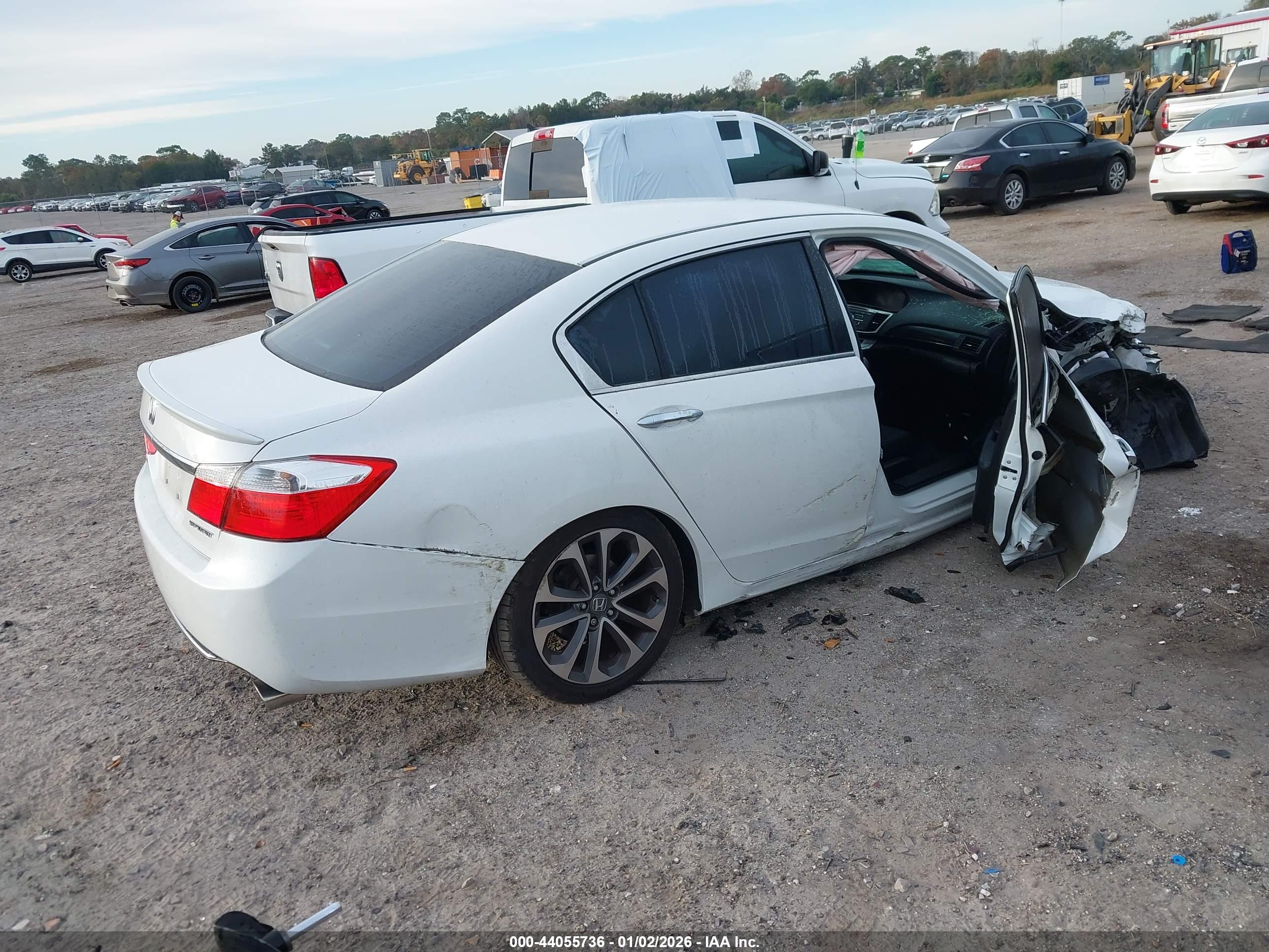 HONDA ACCORD image 4
