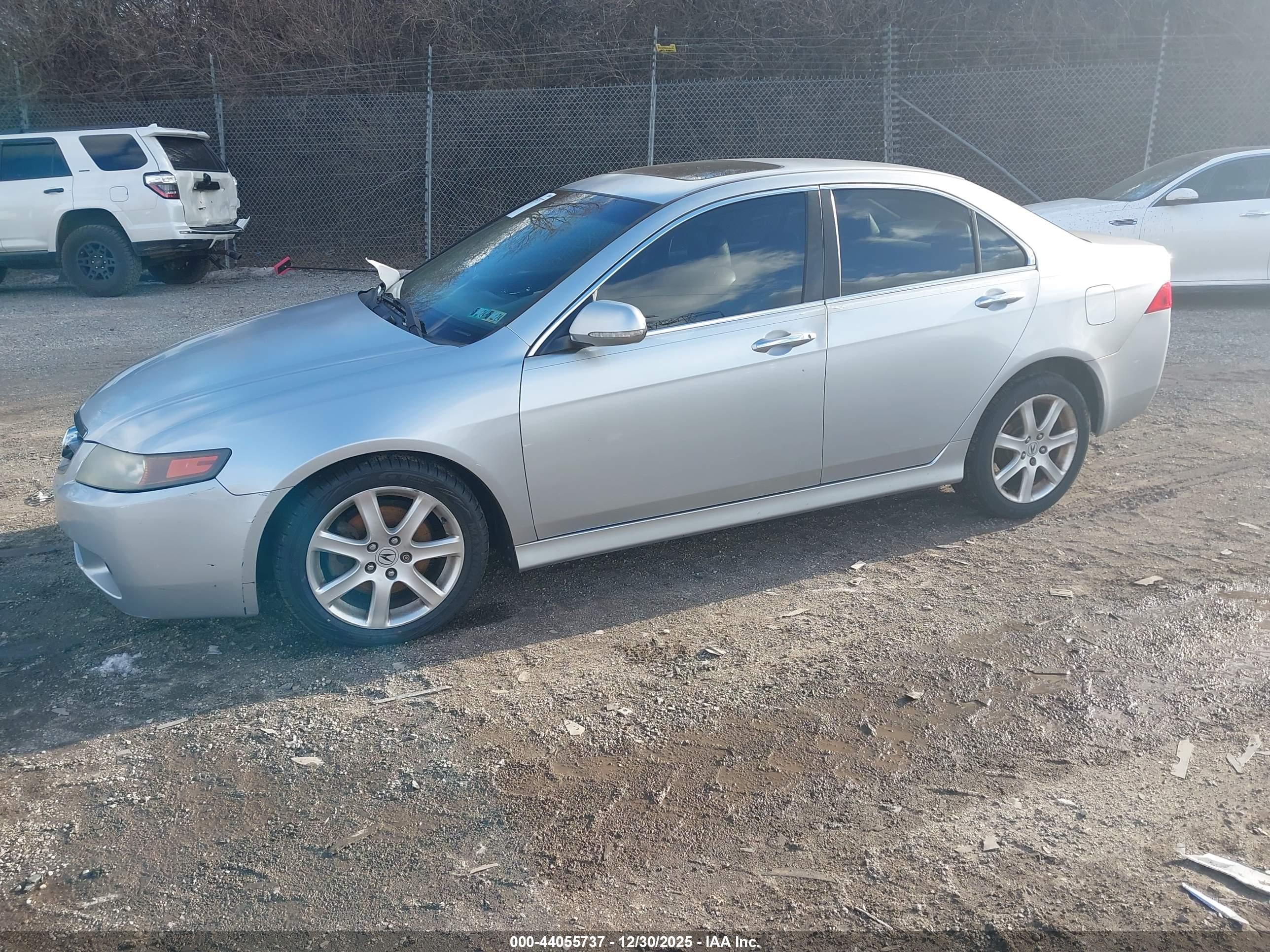 ACURA TSX image 2