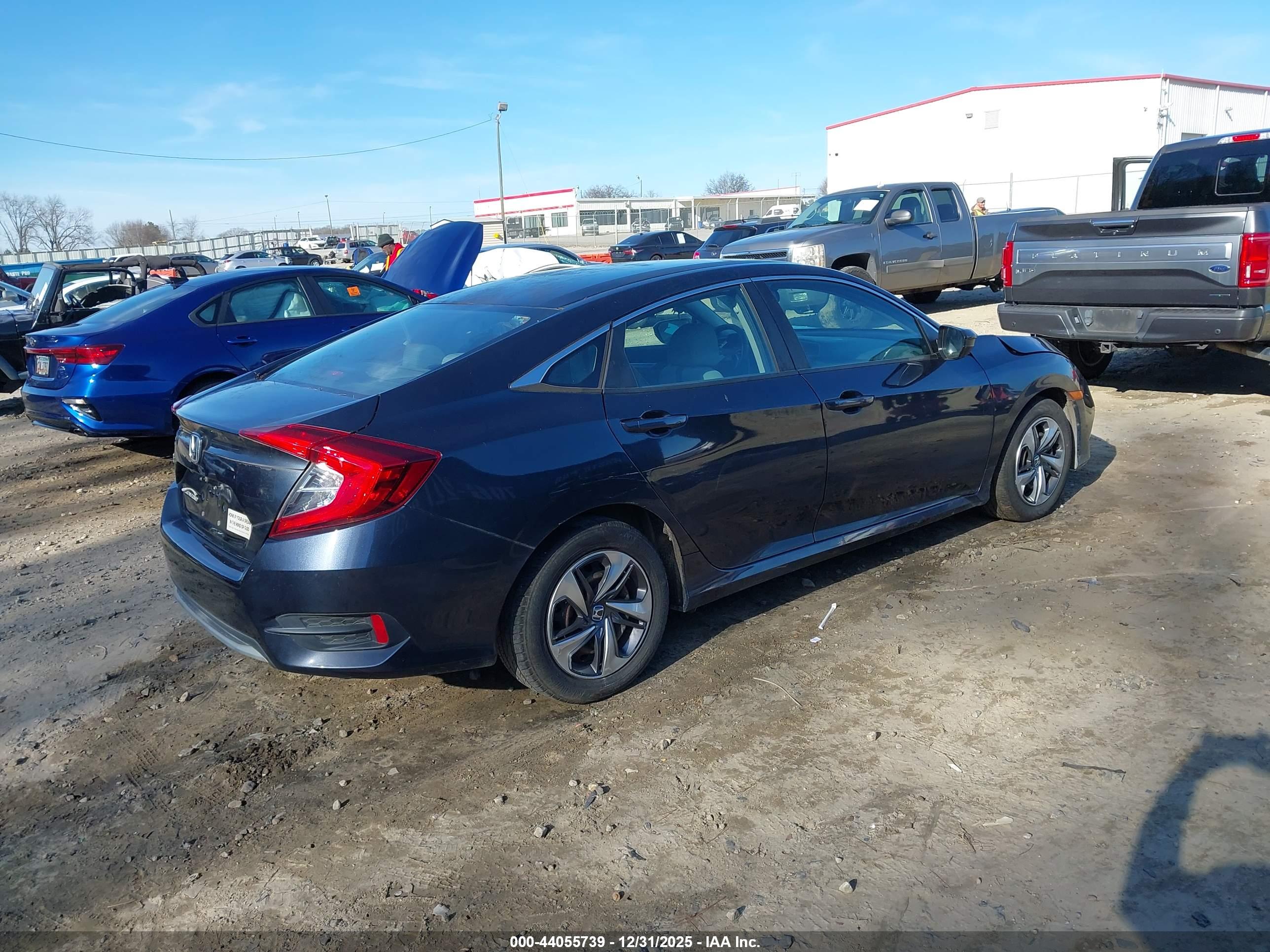 HONDA CIVIC image 4