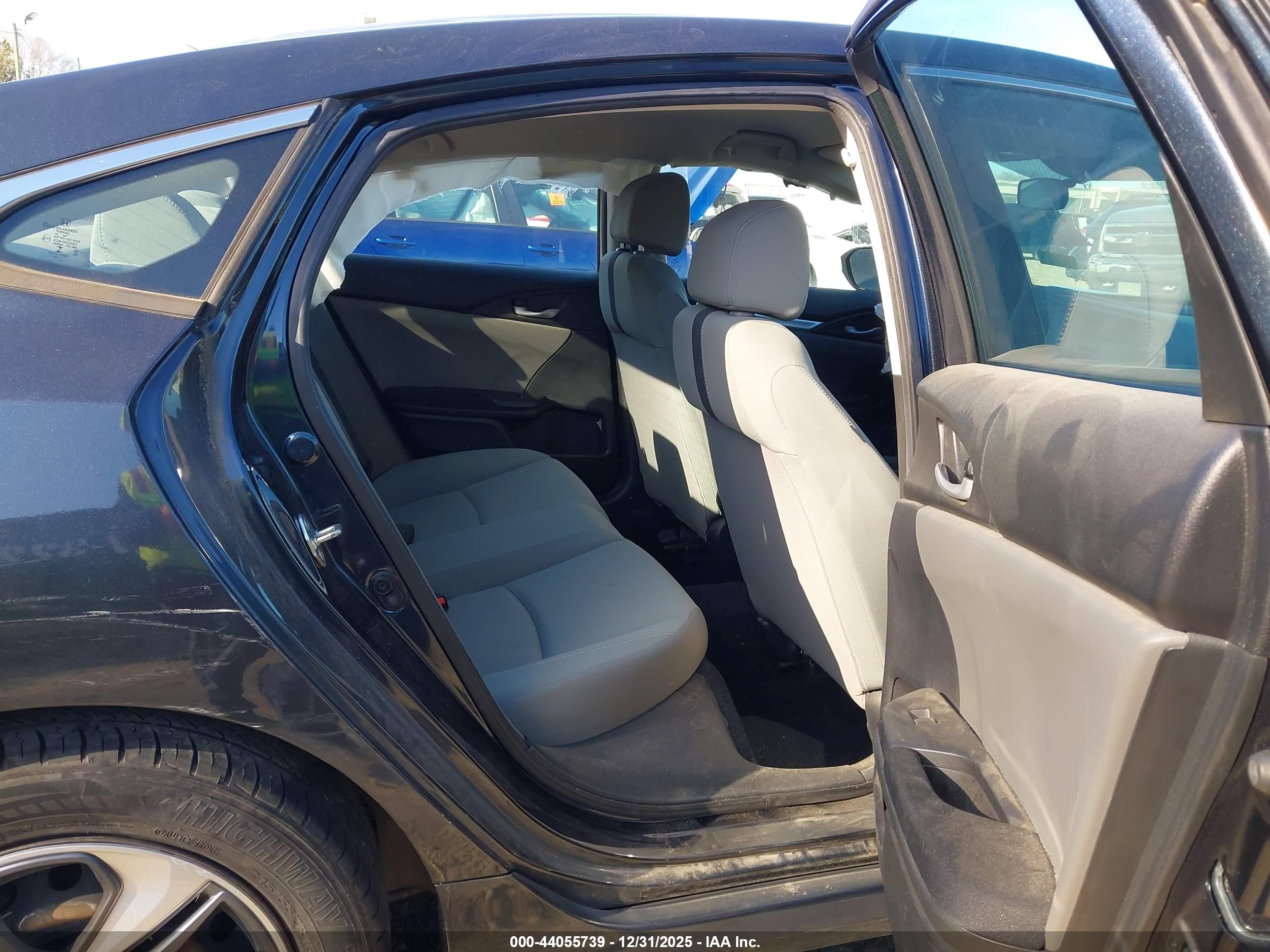 HONDA CIVIC image 8