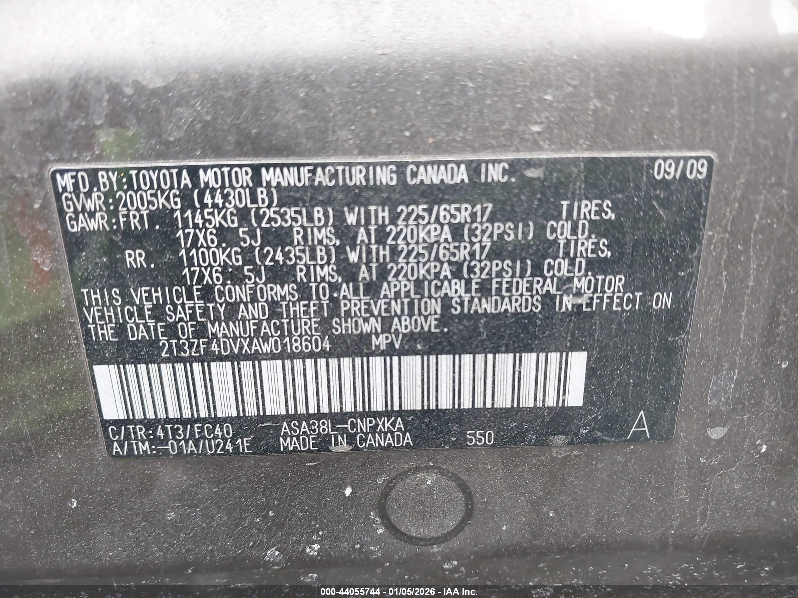 TOYOTA RAV4 image 9