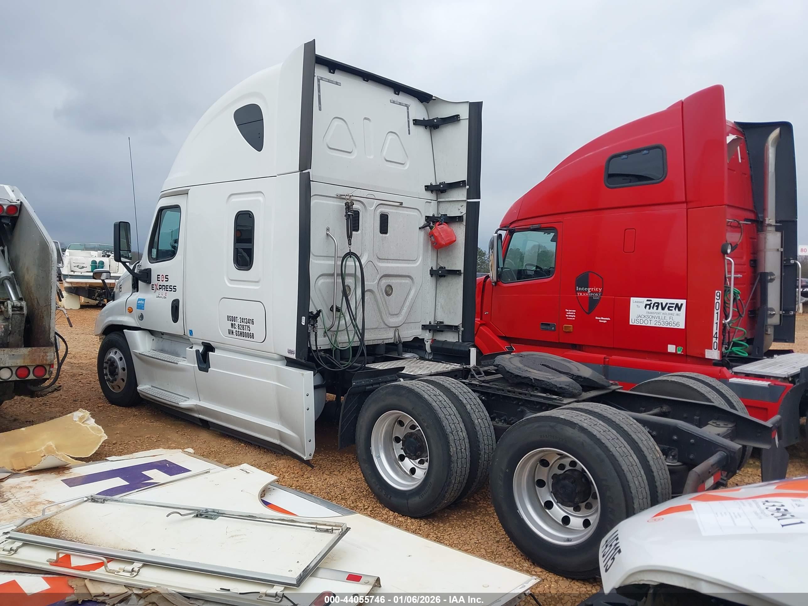 FREIGHTLINER CASCADIA image 3