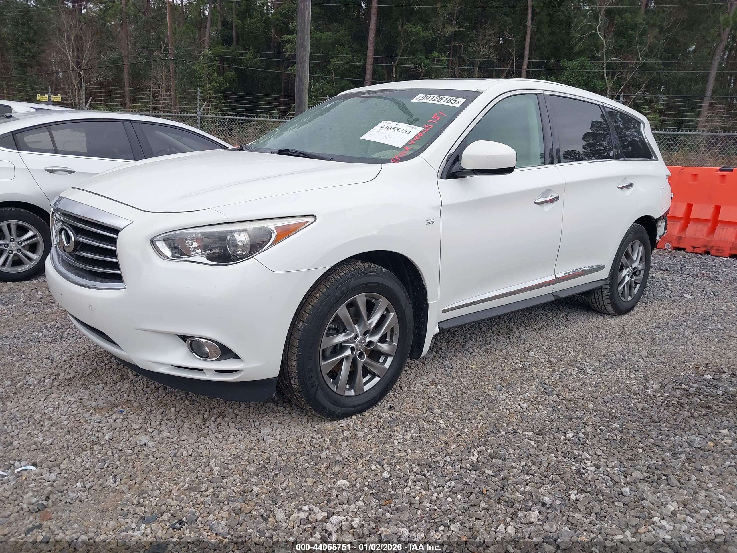 INFINITI QX60 image 2
