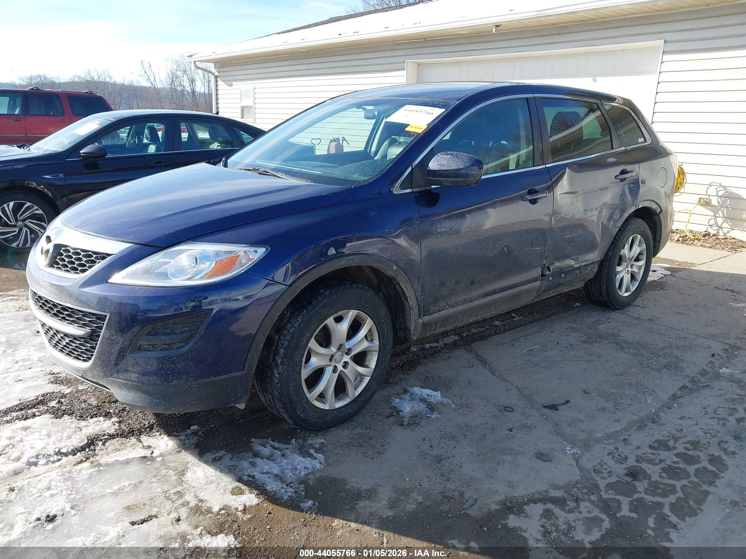 MAZDA CX-9 image 2