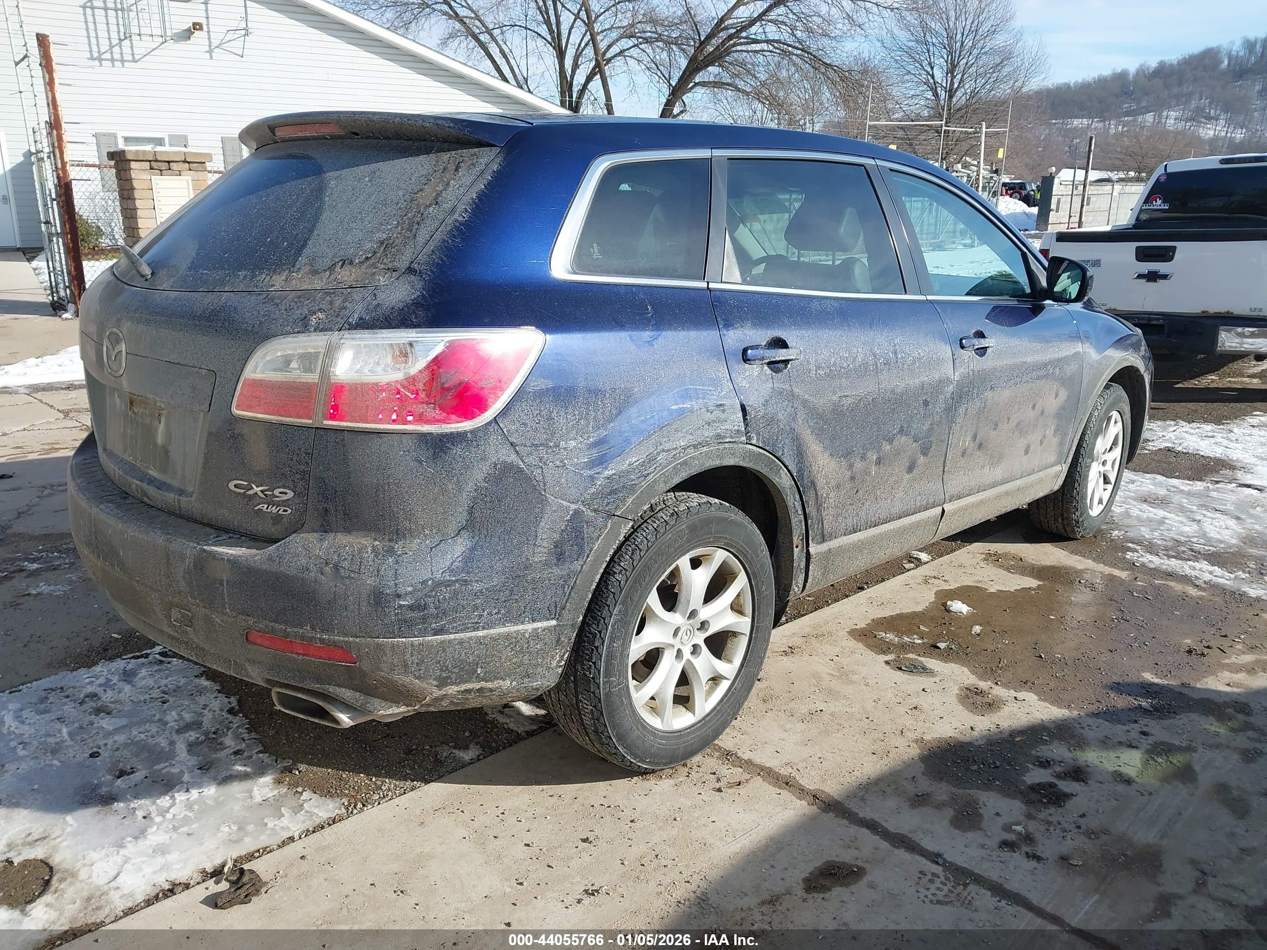 MAZDA CX-9 image 4