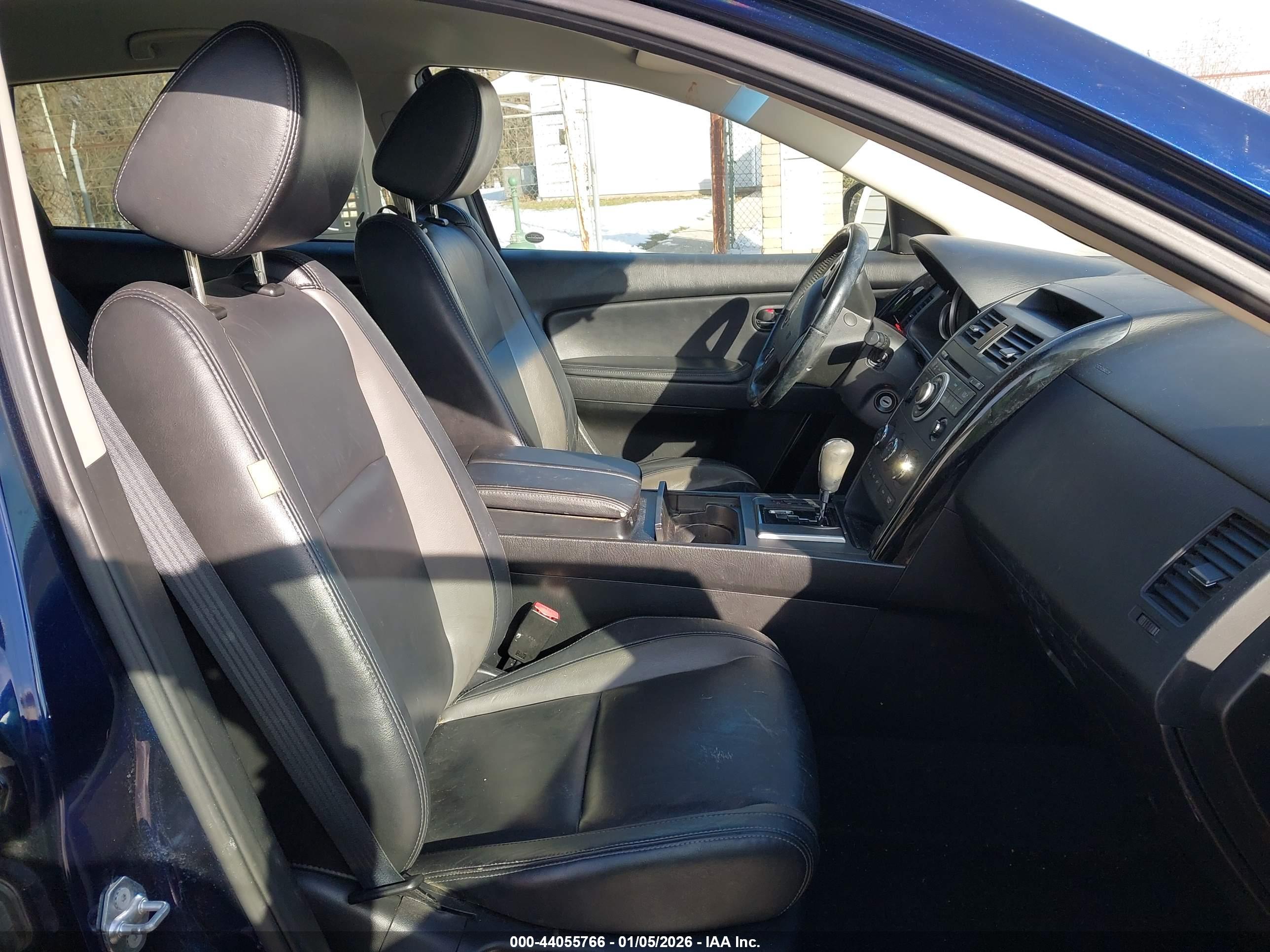 MAZDA CX-9 image 5