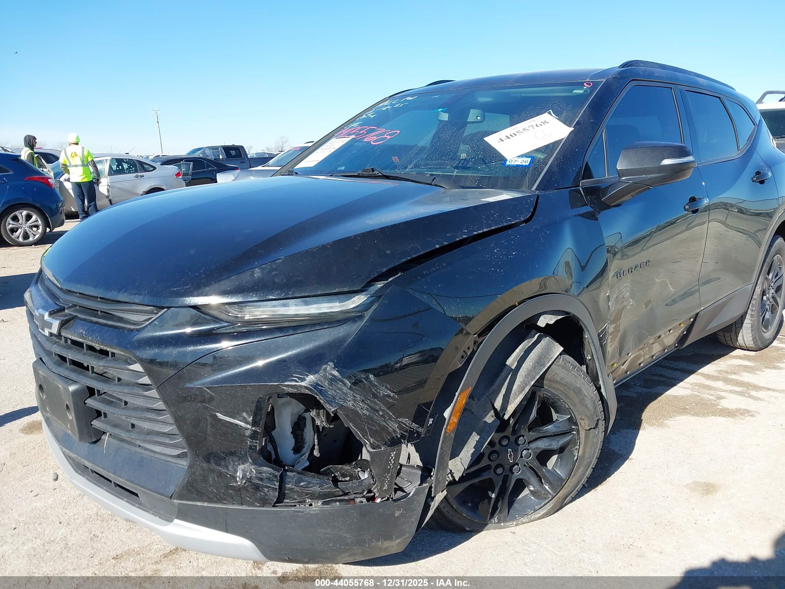 CHEVROLET BLAZER image 6