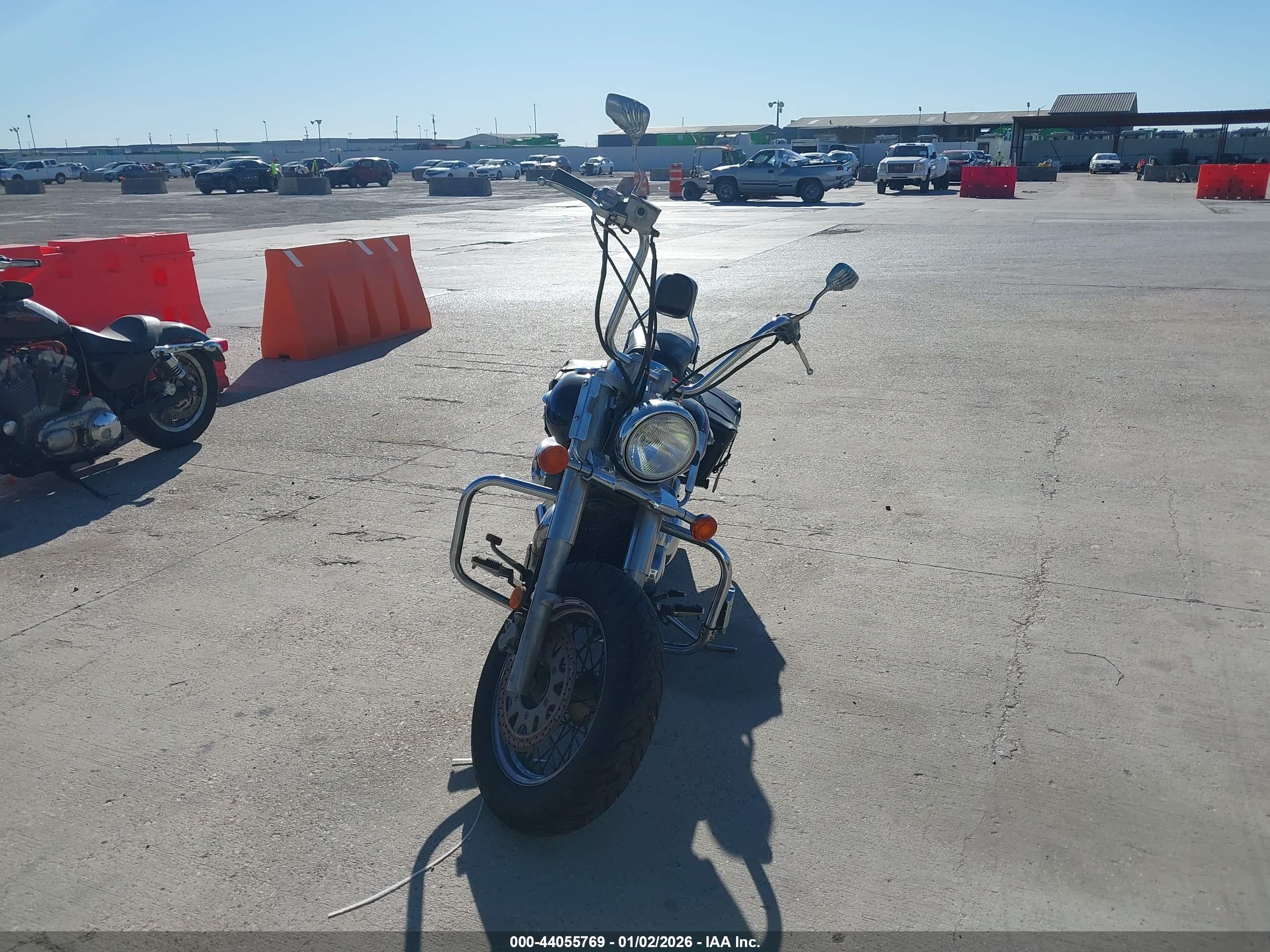 SUZUKI VL800 image 5