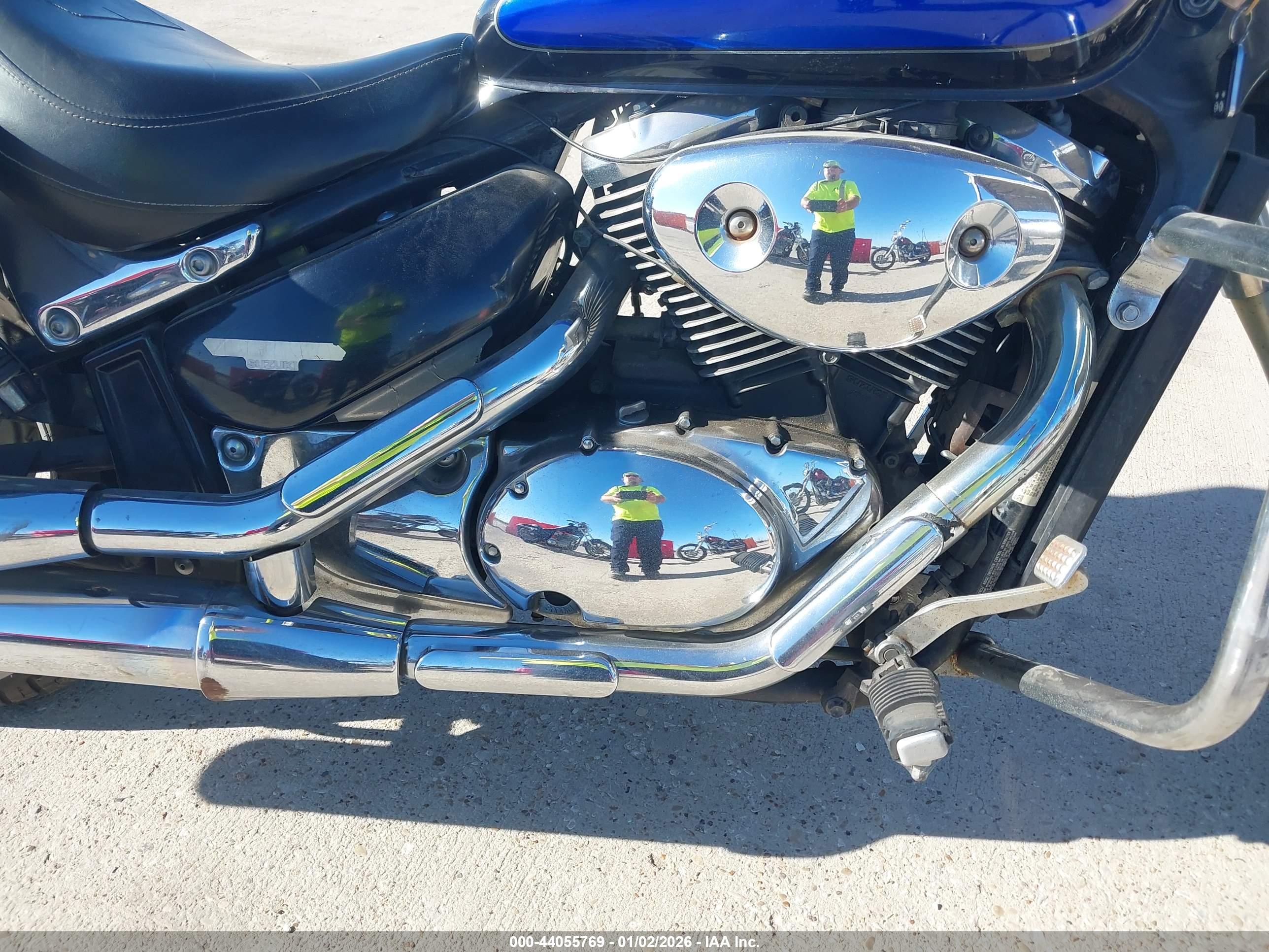 SUZUKI VL800 image 8