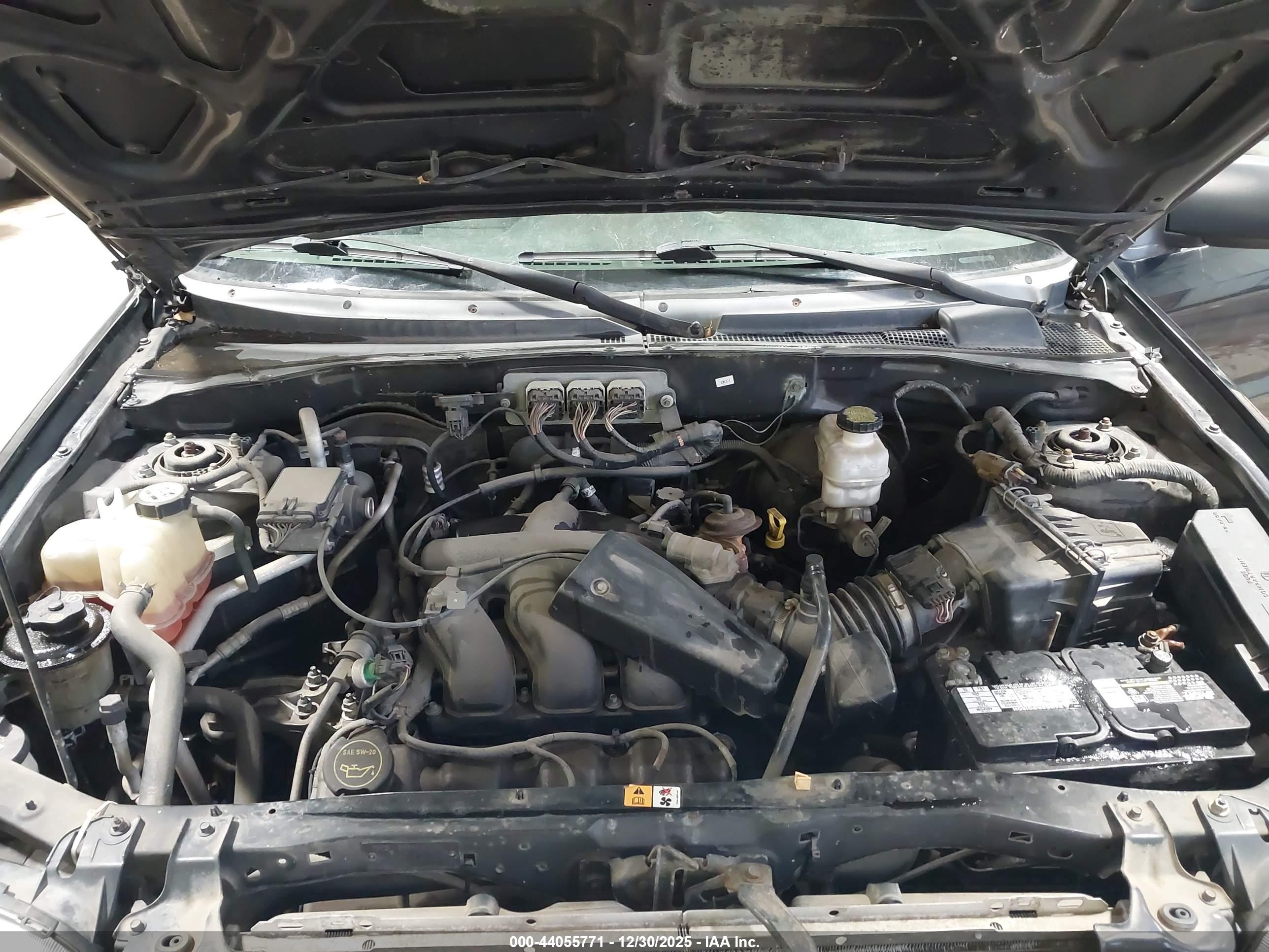 FORD ESCAPE image 10
