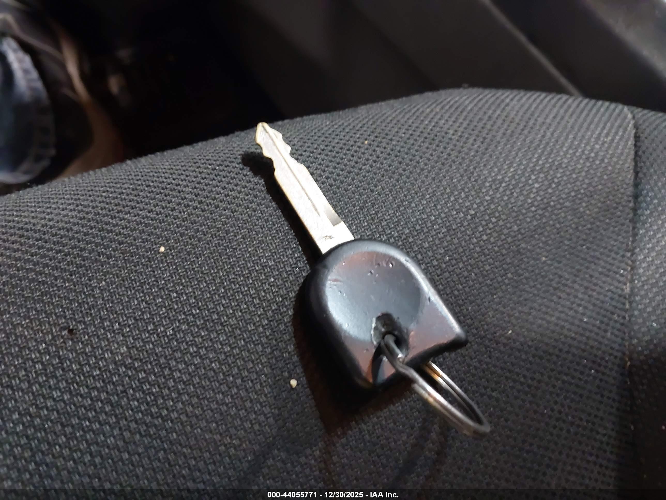 FORD ESCAPE image 11