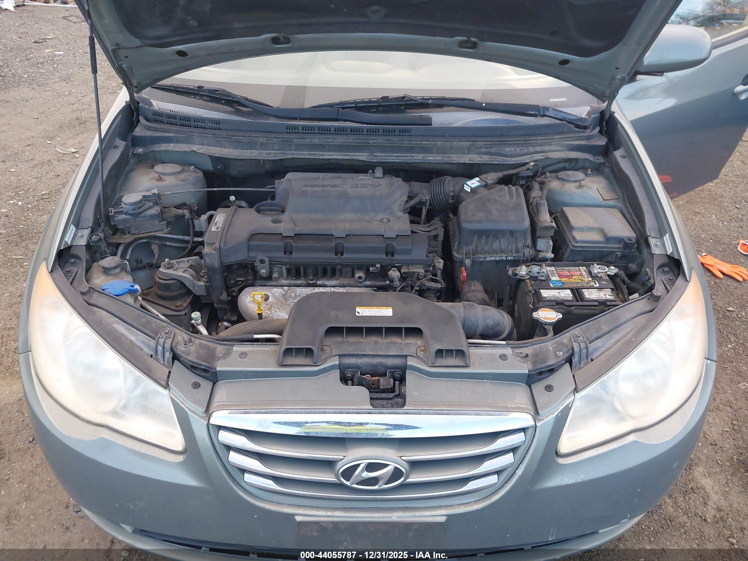 HYUNDAI ELANTRA image 10