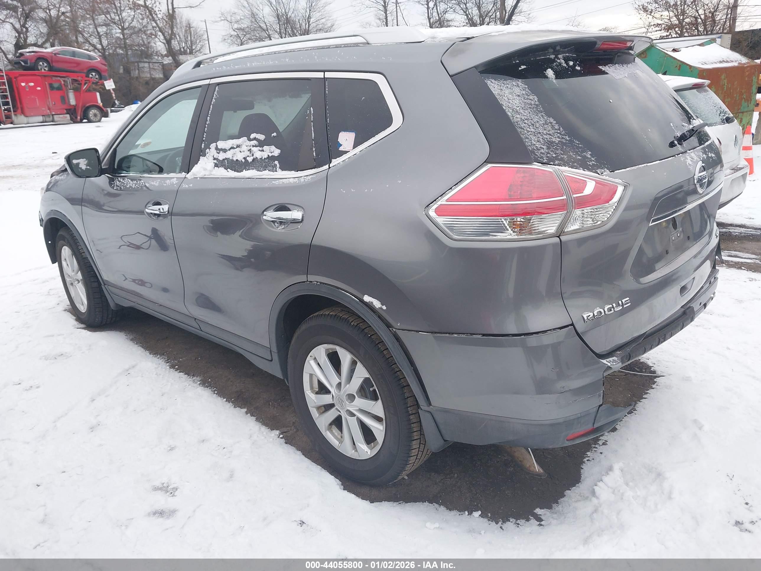 NISSAN ROGUE image 3