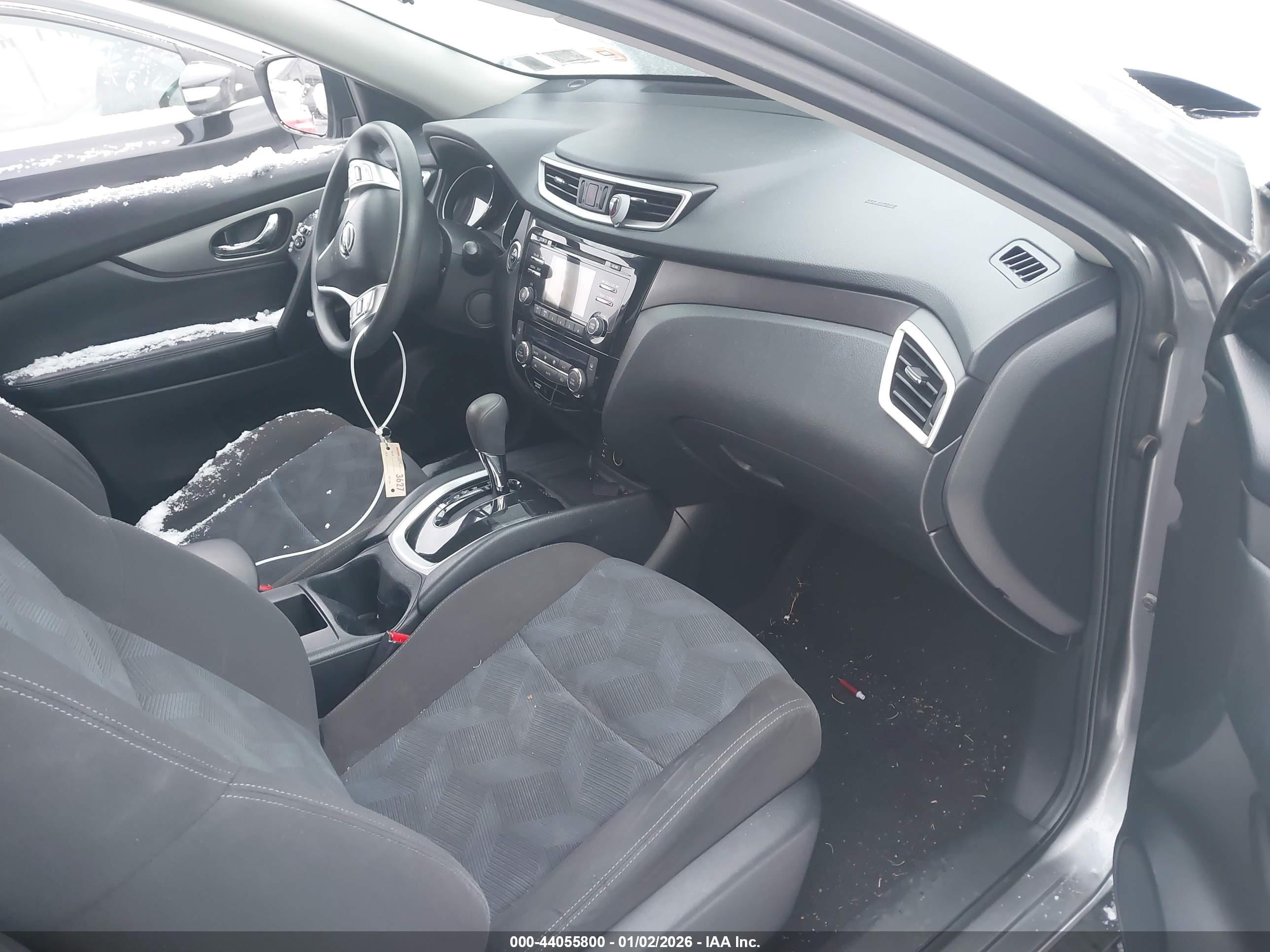 NISSAN ROGUE image 5