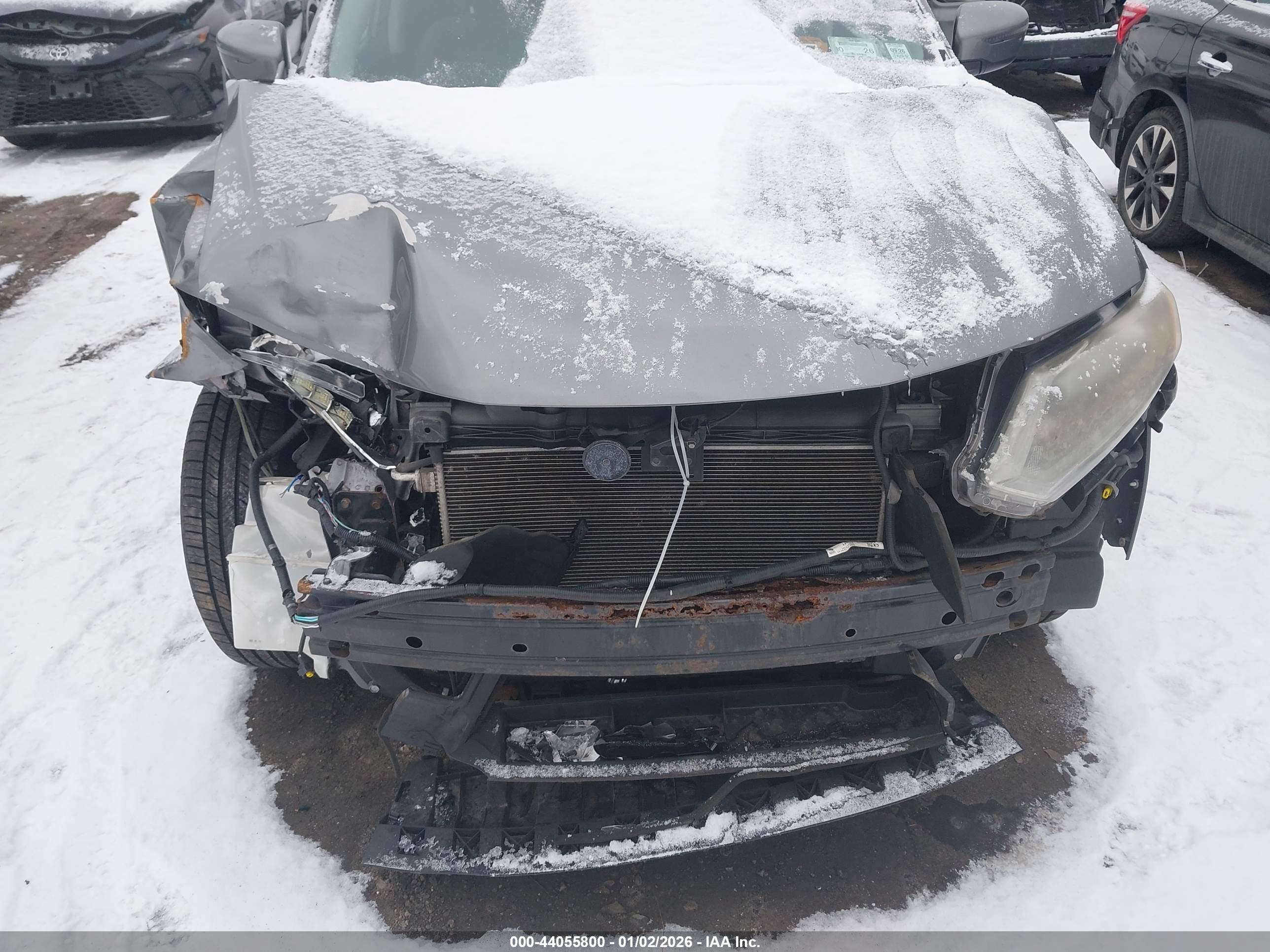 NISSAN ROGUE image 6