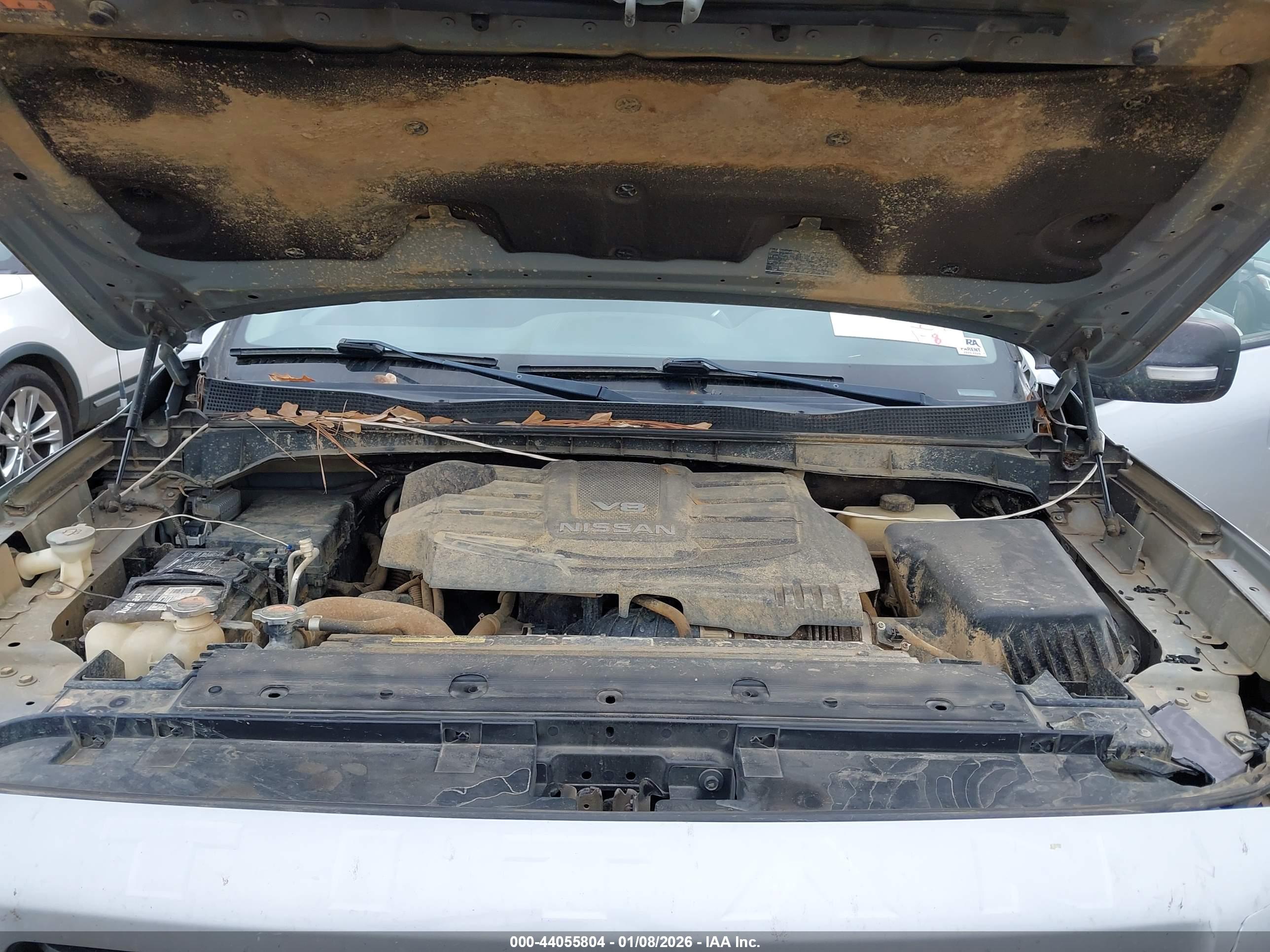 NISSAN TITAN image 10