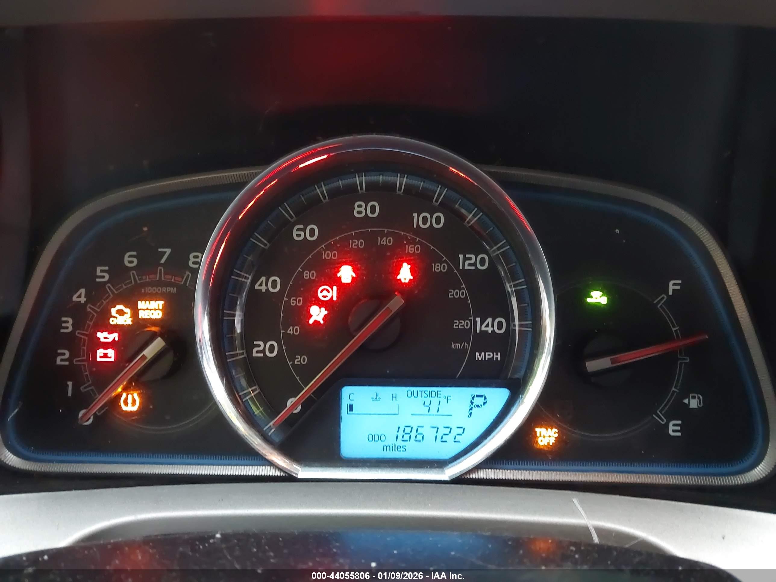 TOYOTA RAV4 image 7
