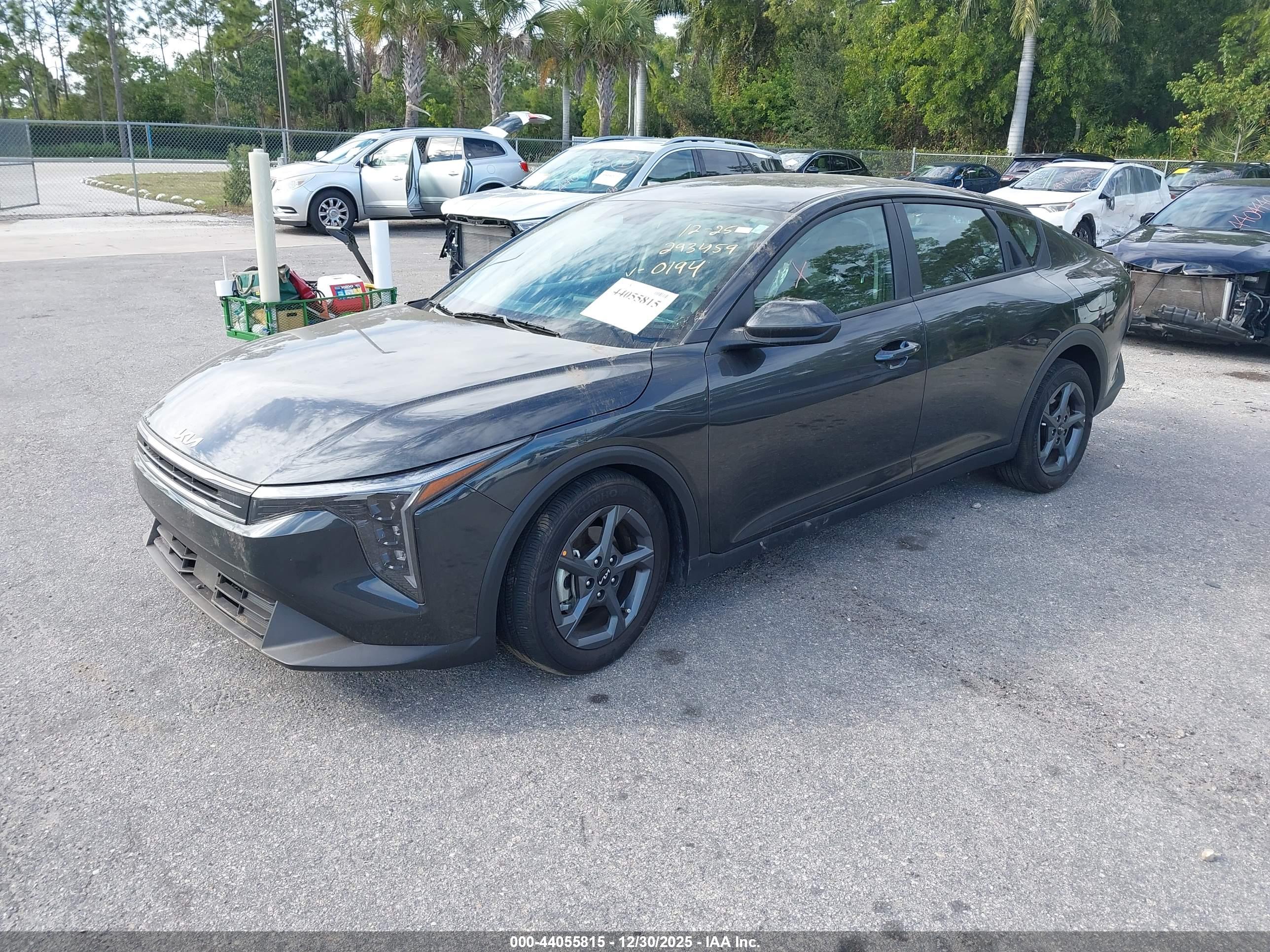 KIA K4 image 2